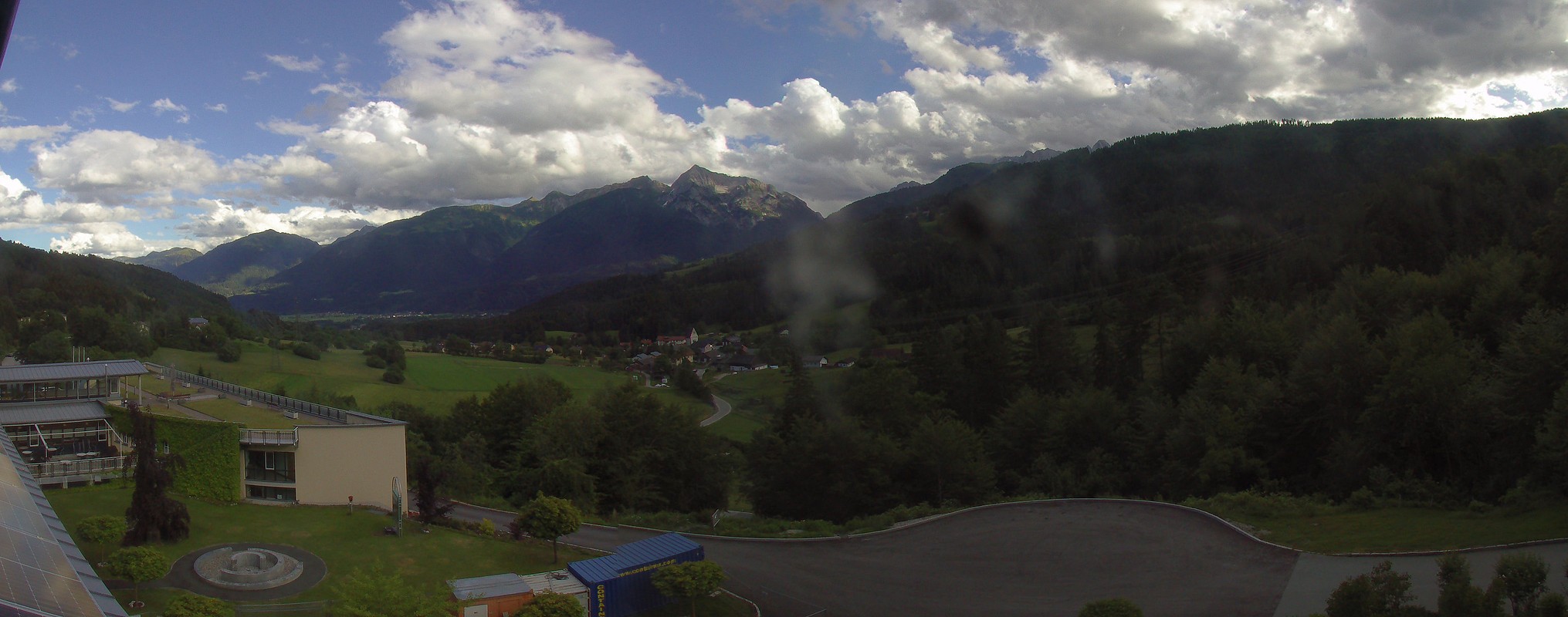 Archived image Webcam Landeskrankenhaus Laas hospital