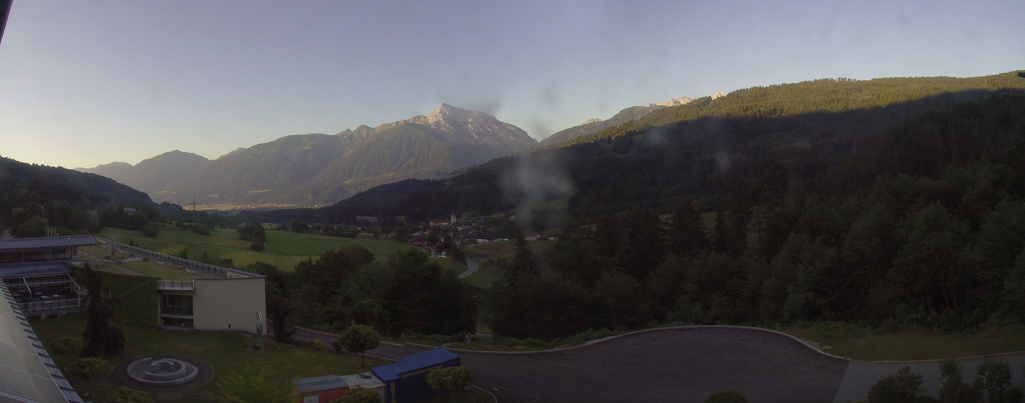 Archiv Foto Webcam Landeskrankenhaus Laas (Gailtal)