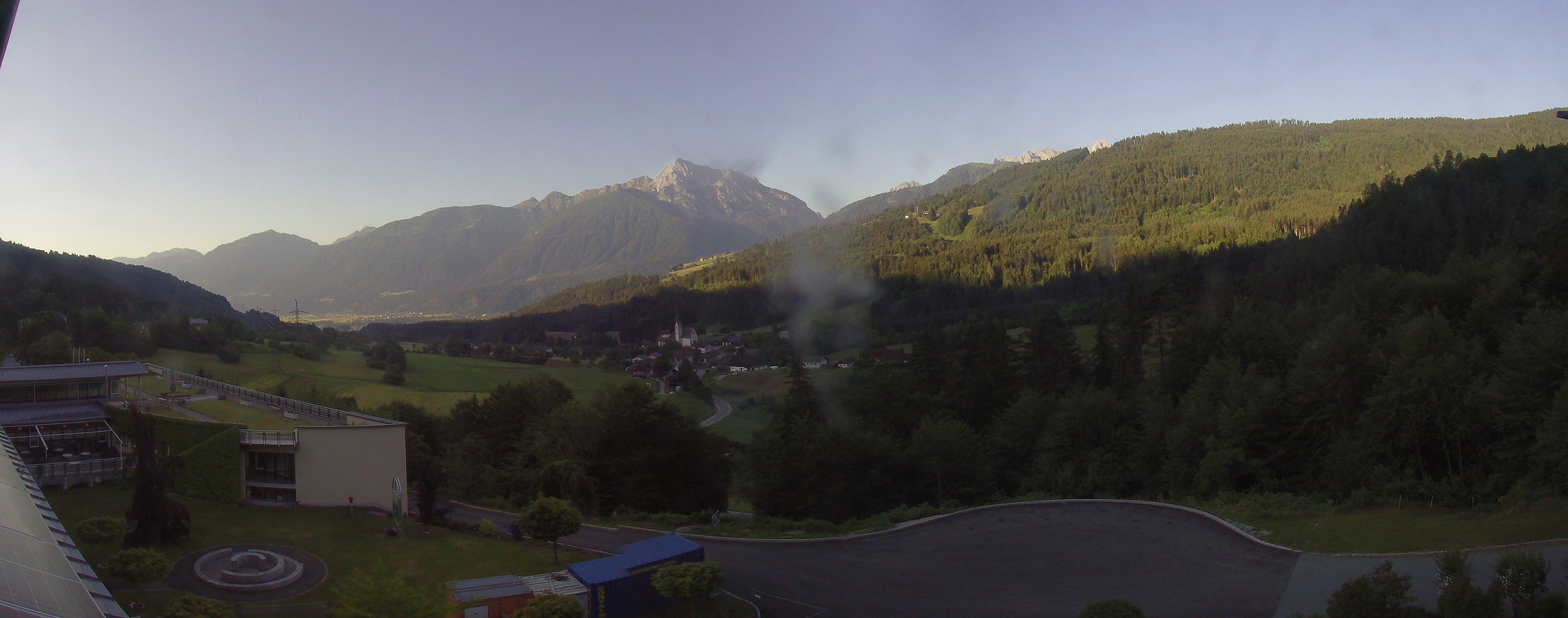 Archiv Foto Webcam Landeskrankenhaus Laas (Gailtal)