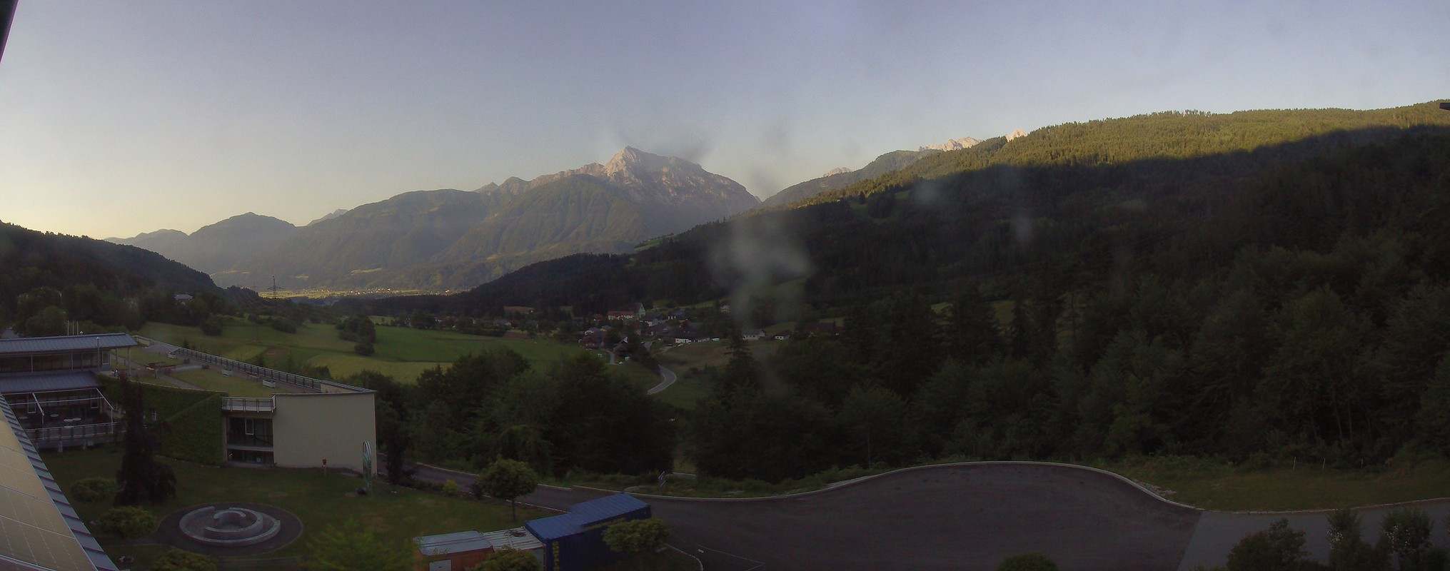 Archiv Foto Webcam Landeskrankenhaus Laas (Gailtal)