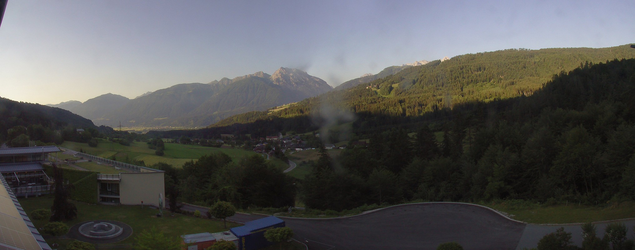 Archiv Foto Webcam Landeskrankenhaus Laas (Gailtal)