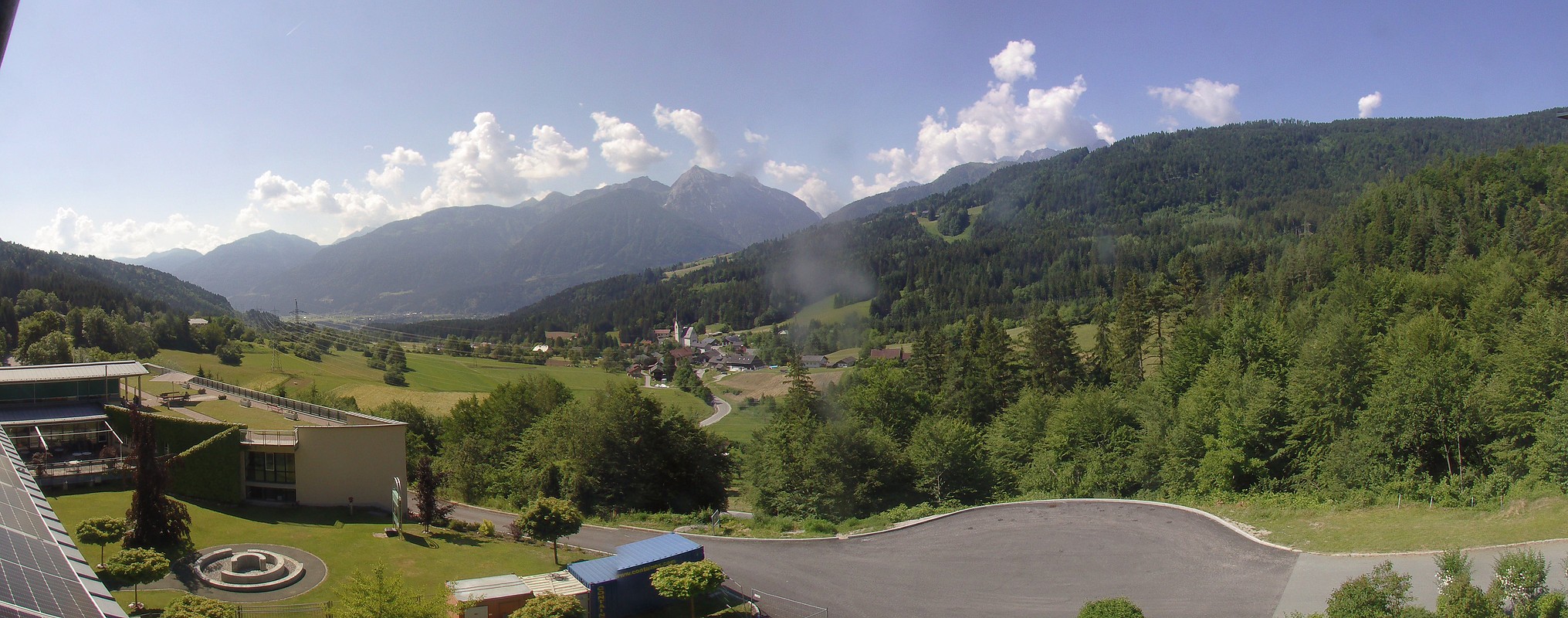 Archiv Foto Webcam Landeskrankenhaus Laas (Gailtal)