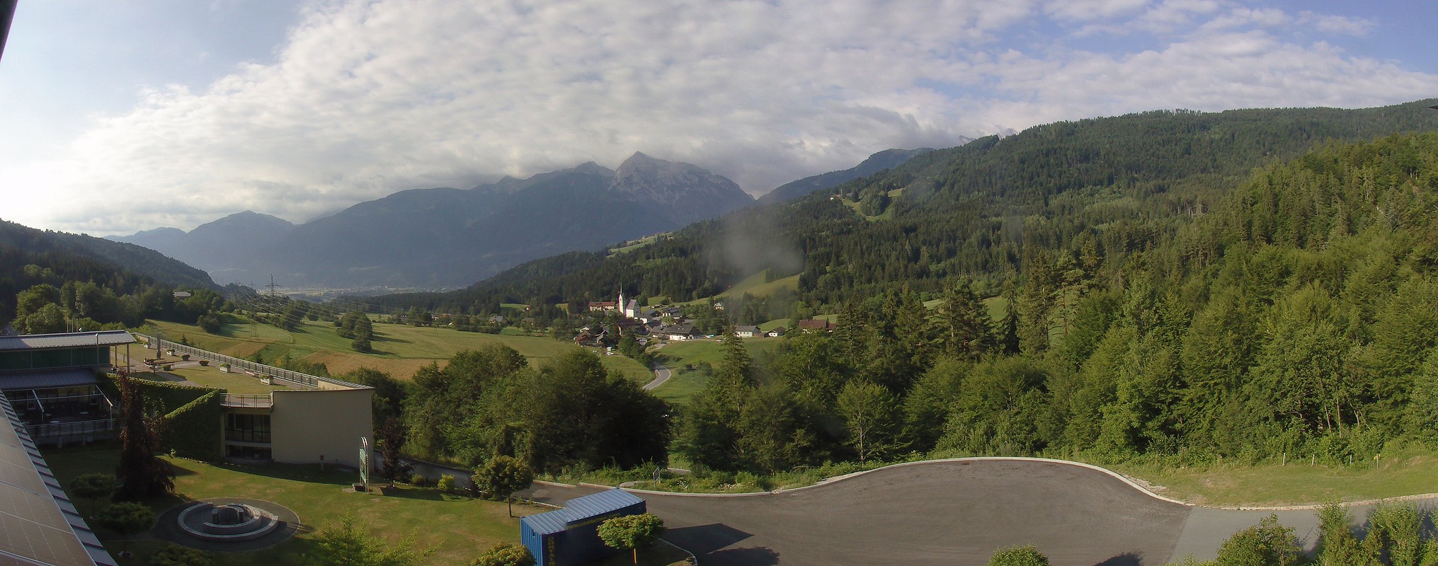 Archiv Foto Webcam Landeskrankenhaus Laas (Gailtal)