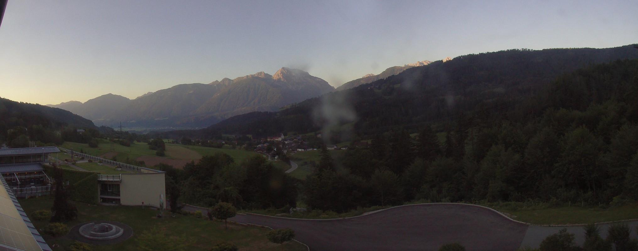 Archived image Webcam Landeskrankenhaus Laas hospital