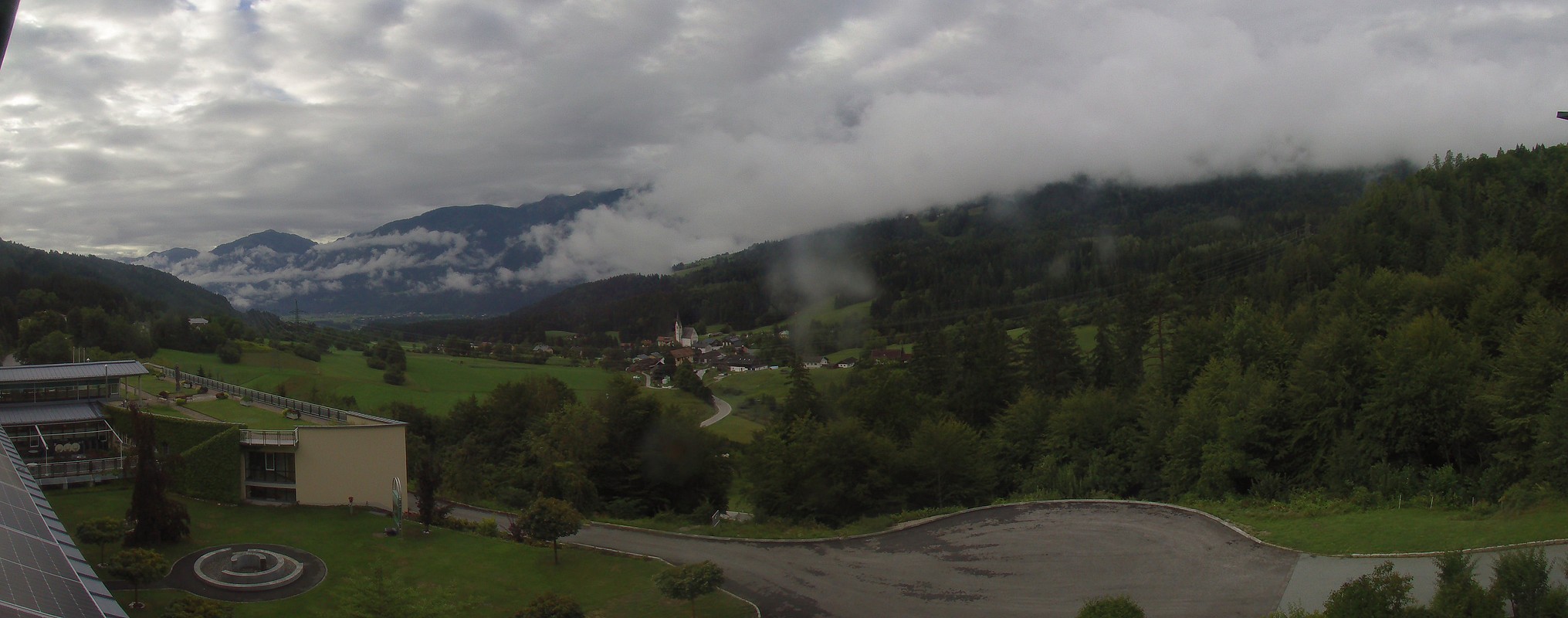 Archiv Foto Webcam Landeskrankenhaus Laas (Gailtal)