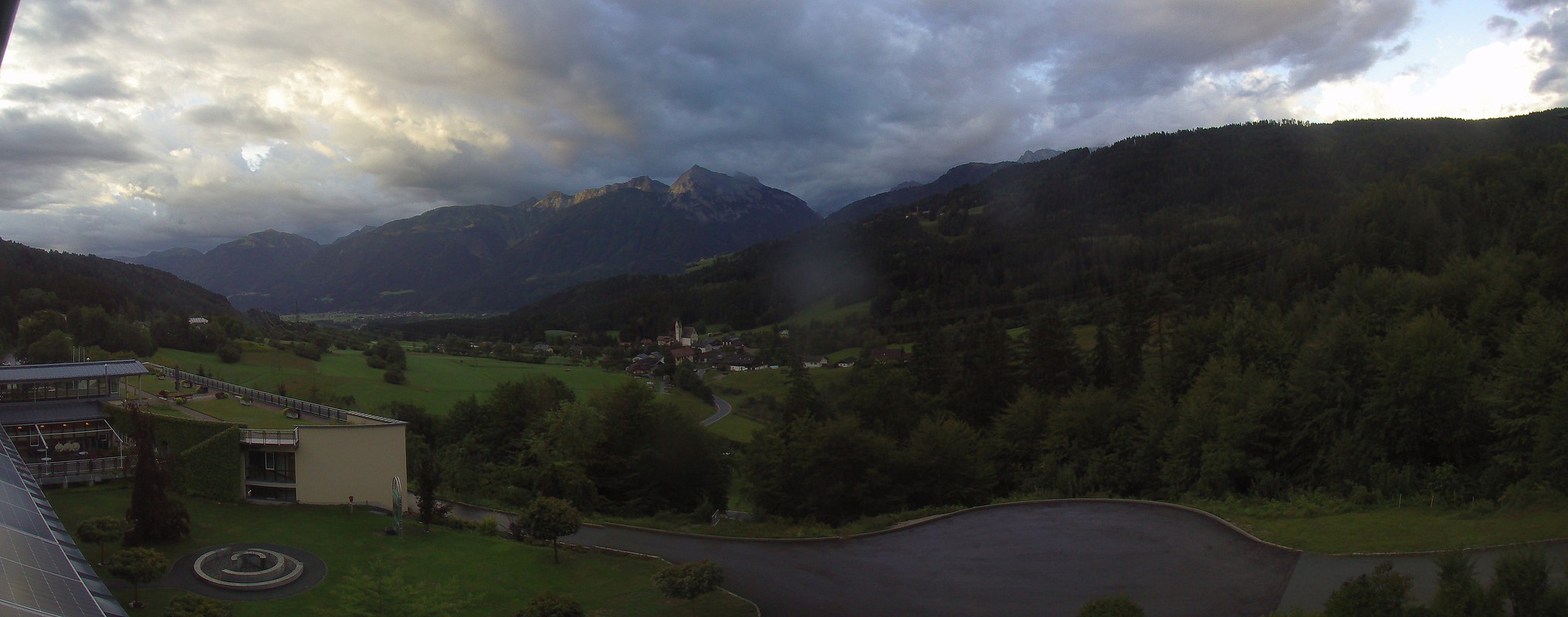 Archiv Foto Webcam Landeskrankenhaus Laas (Gailtal)