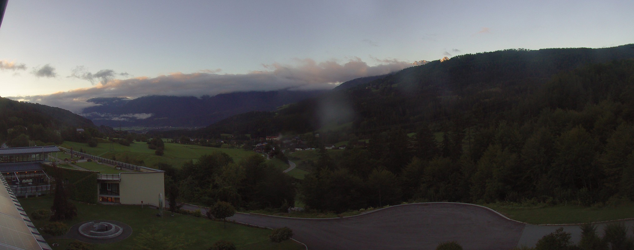 Archiv Foto Webcam Landeskrankenhaus Laas (Gailtal)