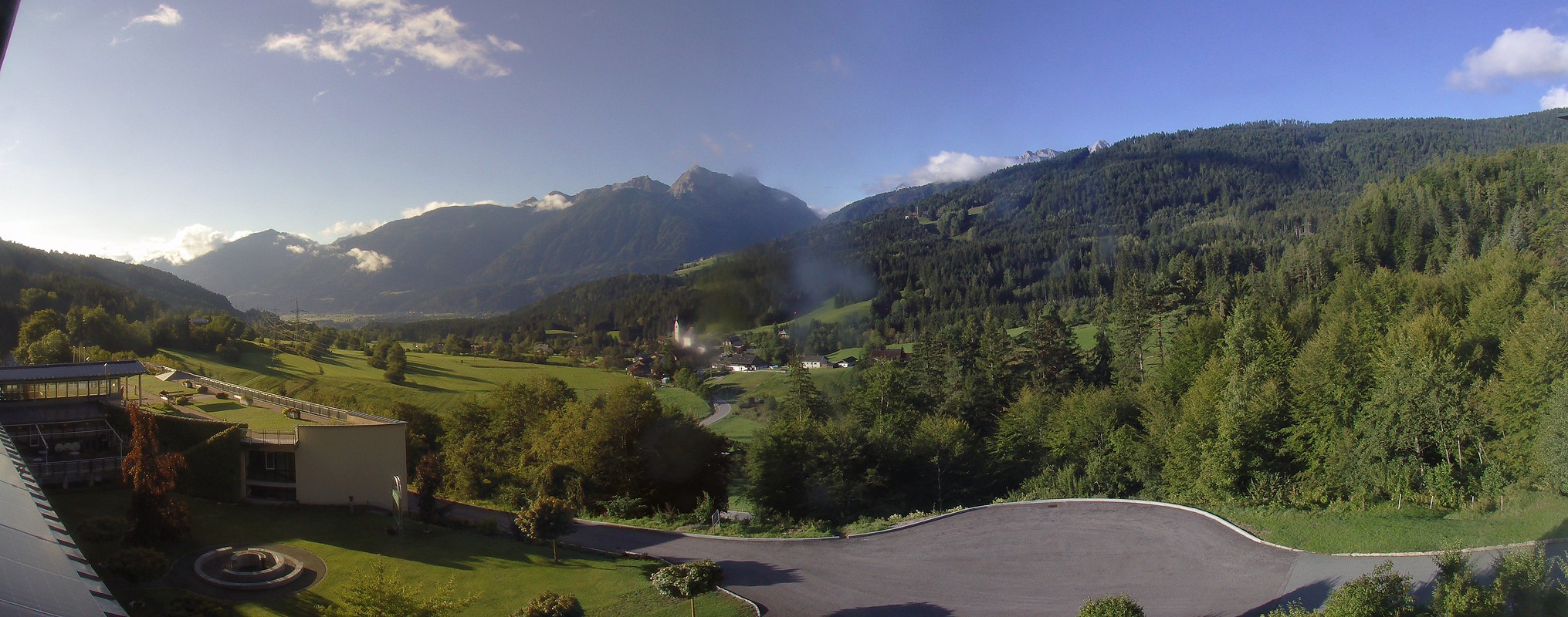 Archiv Foto Webcam Landeskrankenhaus Laas (Gailtal)