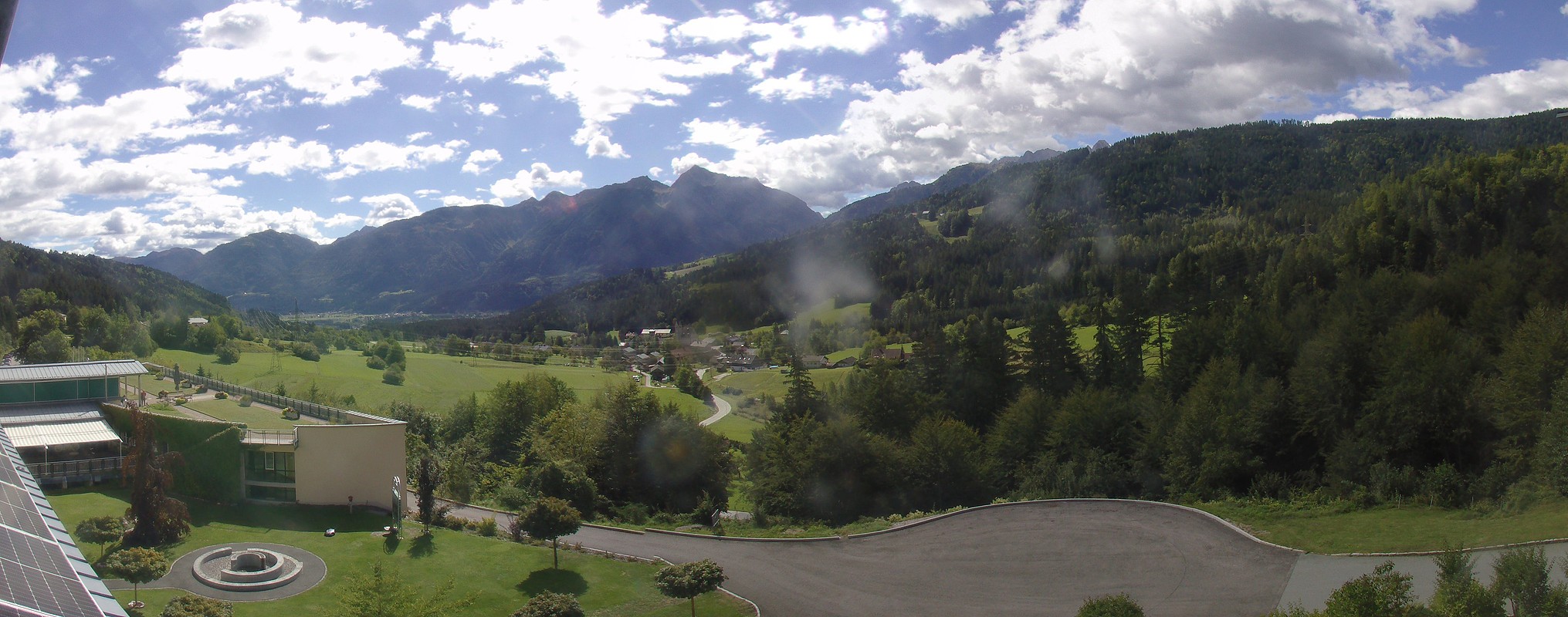 Archiv Foto Webcam Landeskrankenhaus Laas (Gailtal)