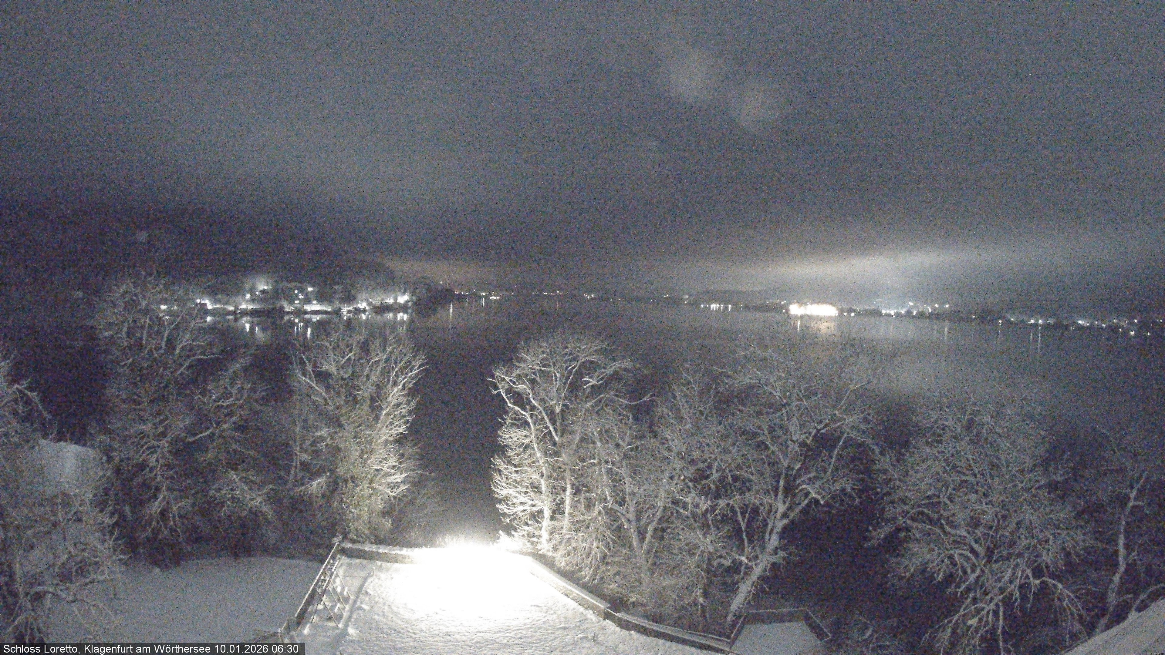 Archiv Foto Webcam Schloss Loretto bei Klagenfurt