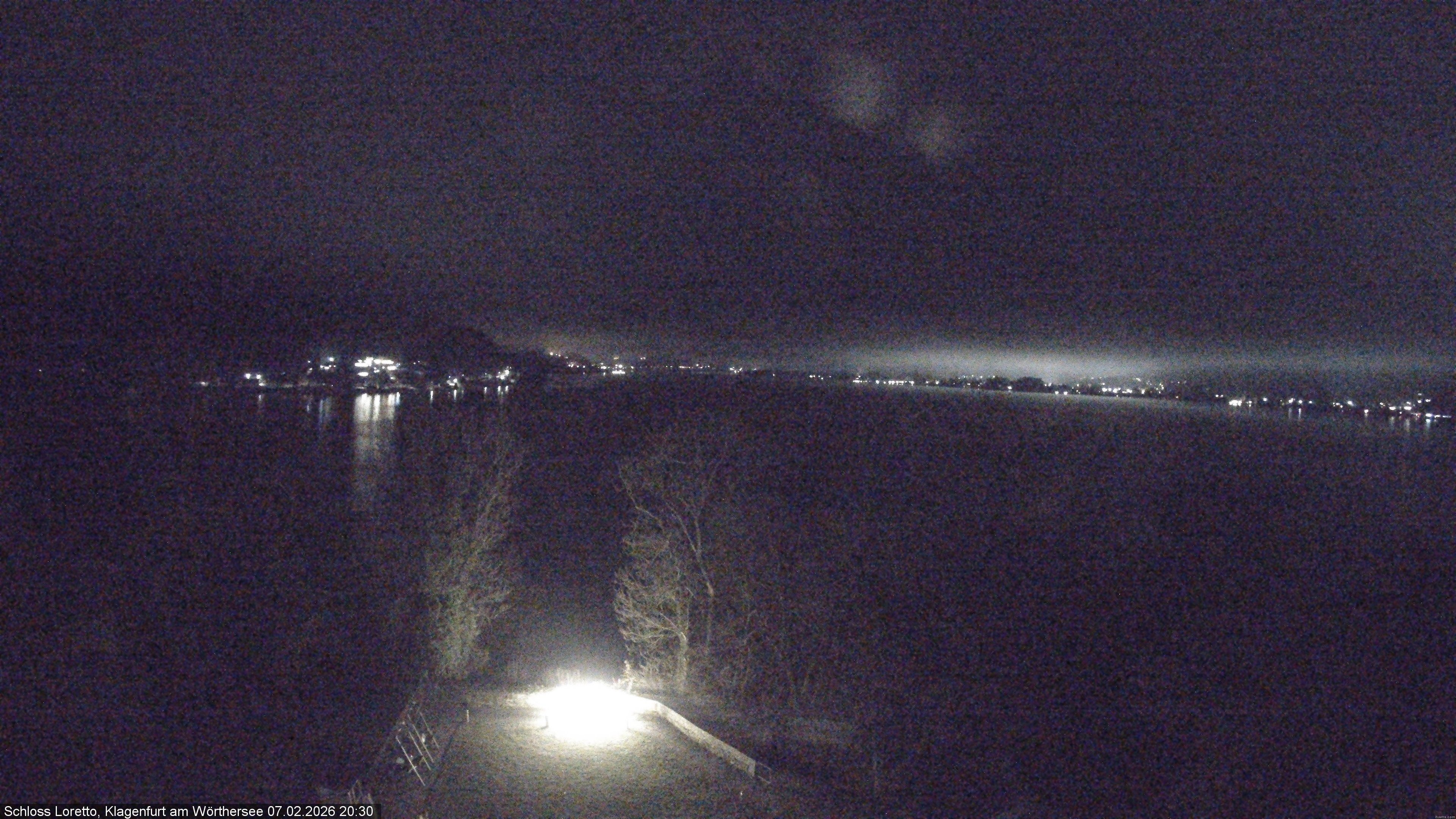 Archiv Foto Webcam Schloss Loretto bei Klagenfurt