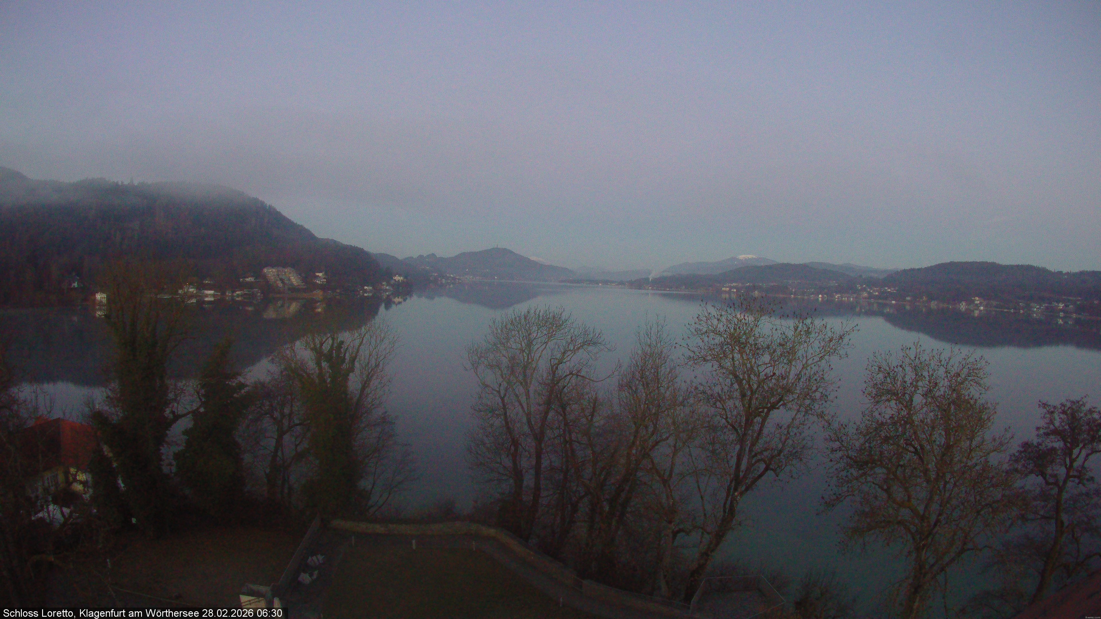 Archiv Foto Webcam Schloss Loretto bei Klagenfurt