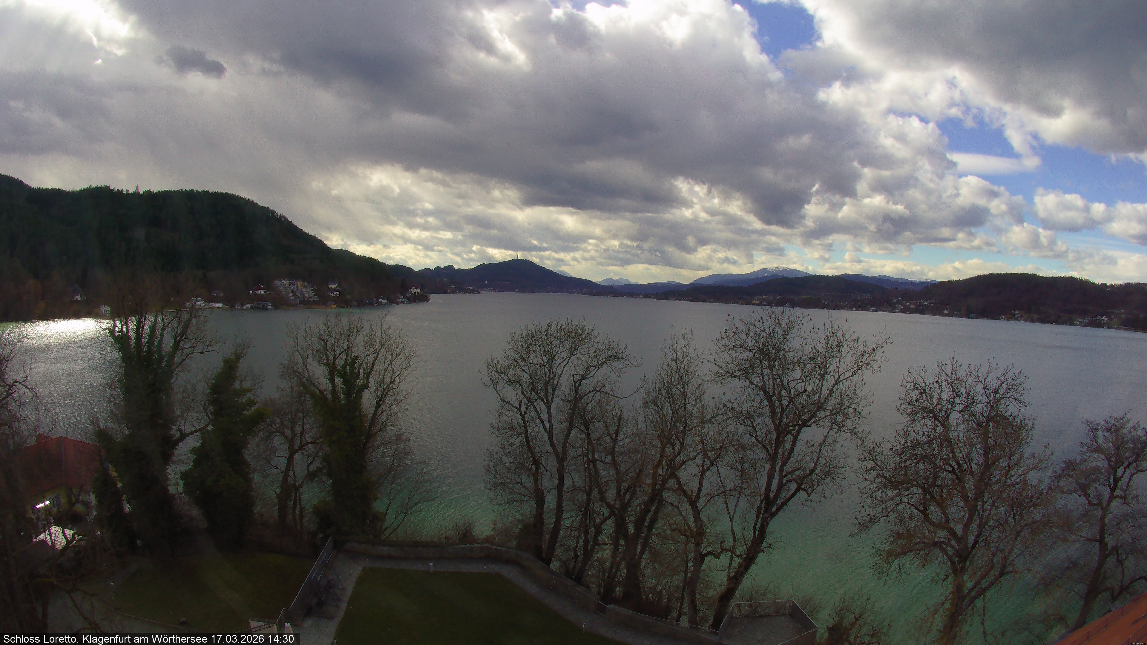 Archiv Foto Webcam Schloss Loretto bei Klagenfurt