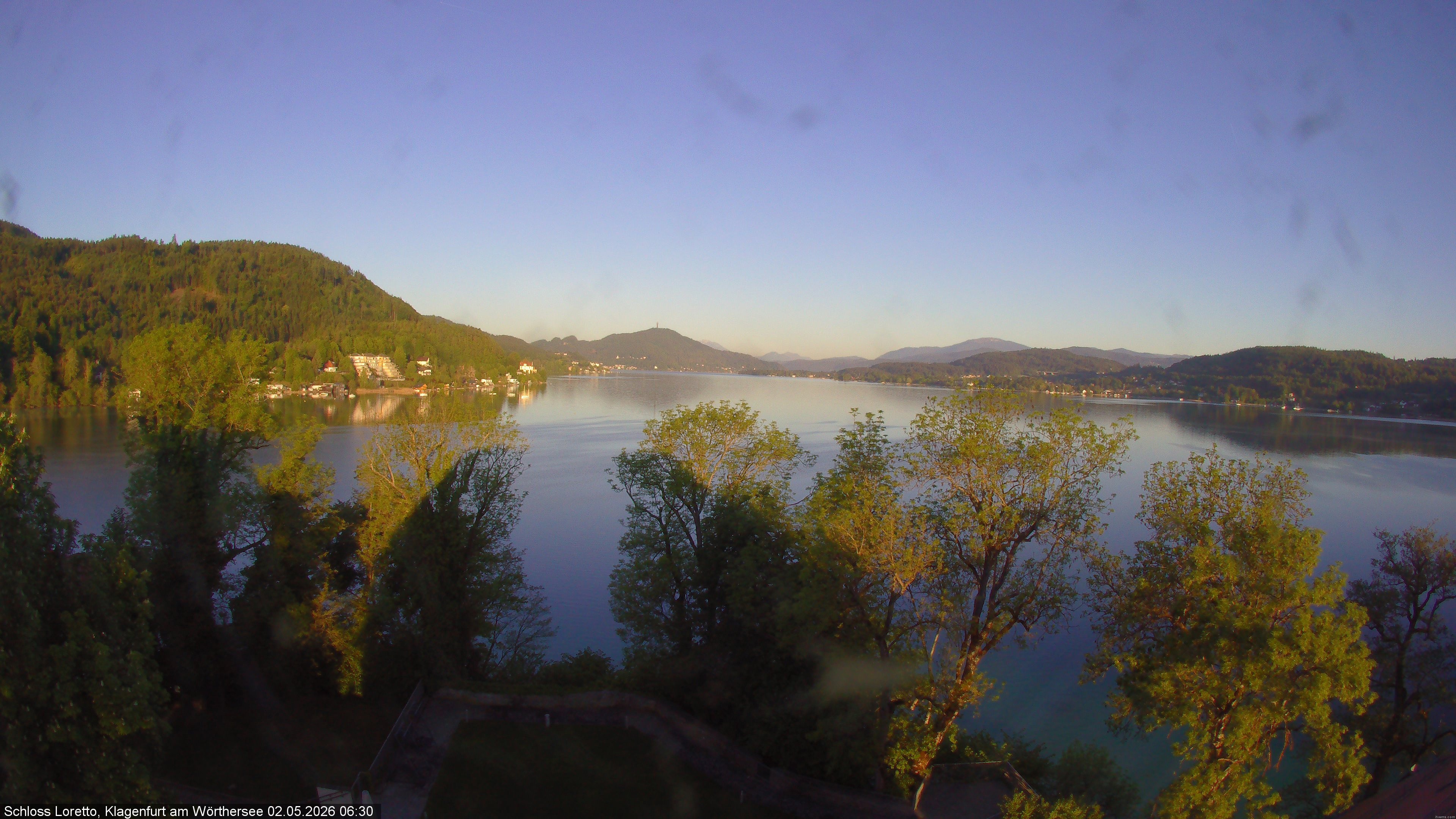 Archiv Foto Webcam Schloss Loretto bei Klagenfurt