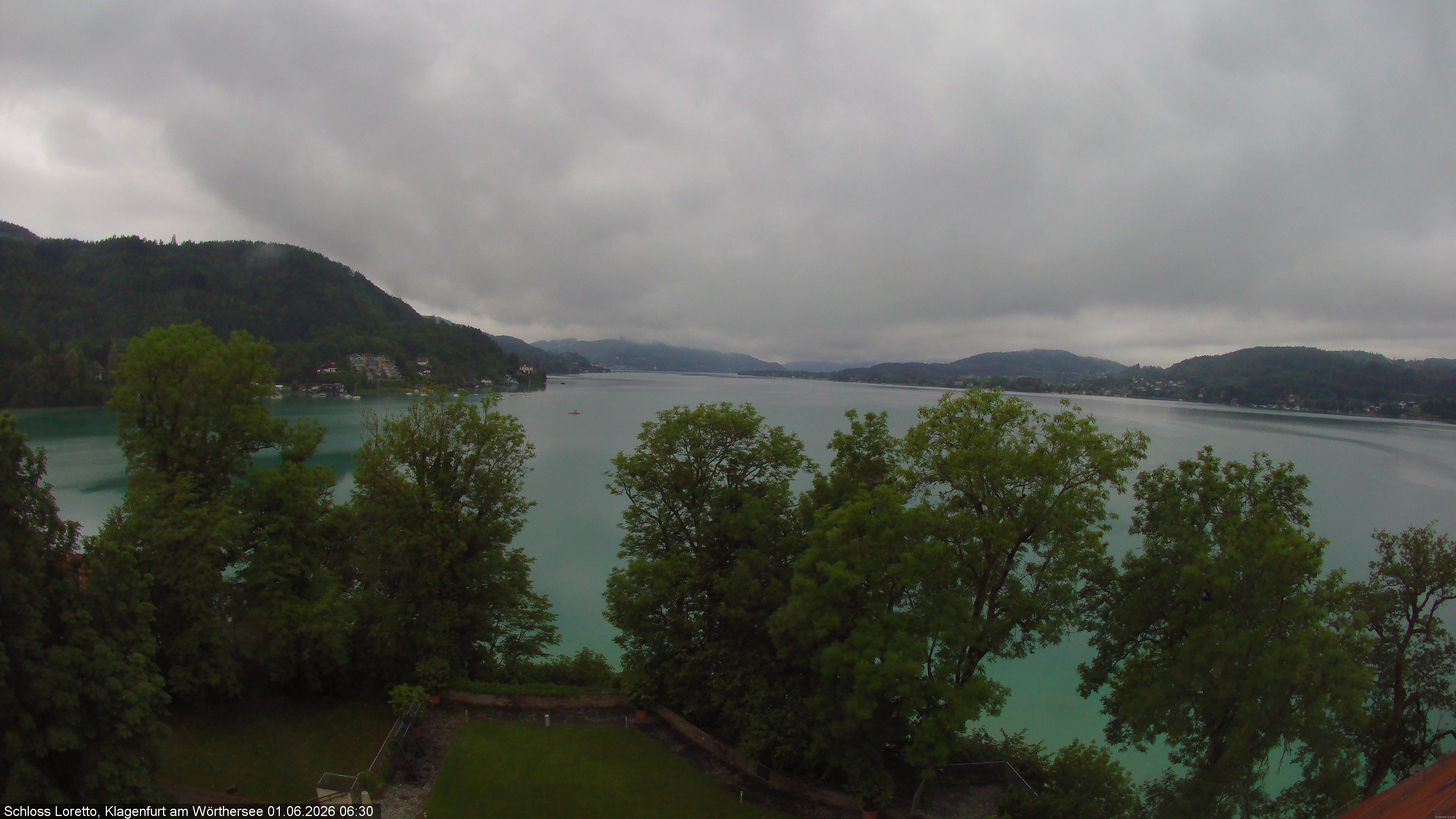 Archiv Foto Webcam Schloss Loretto bei Klagenfurt