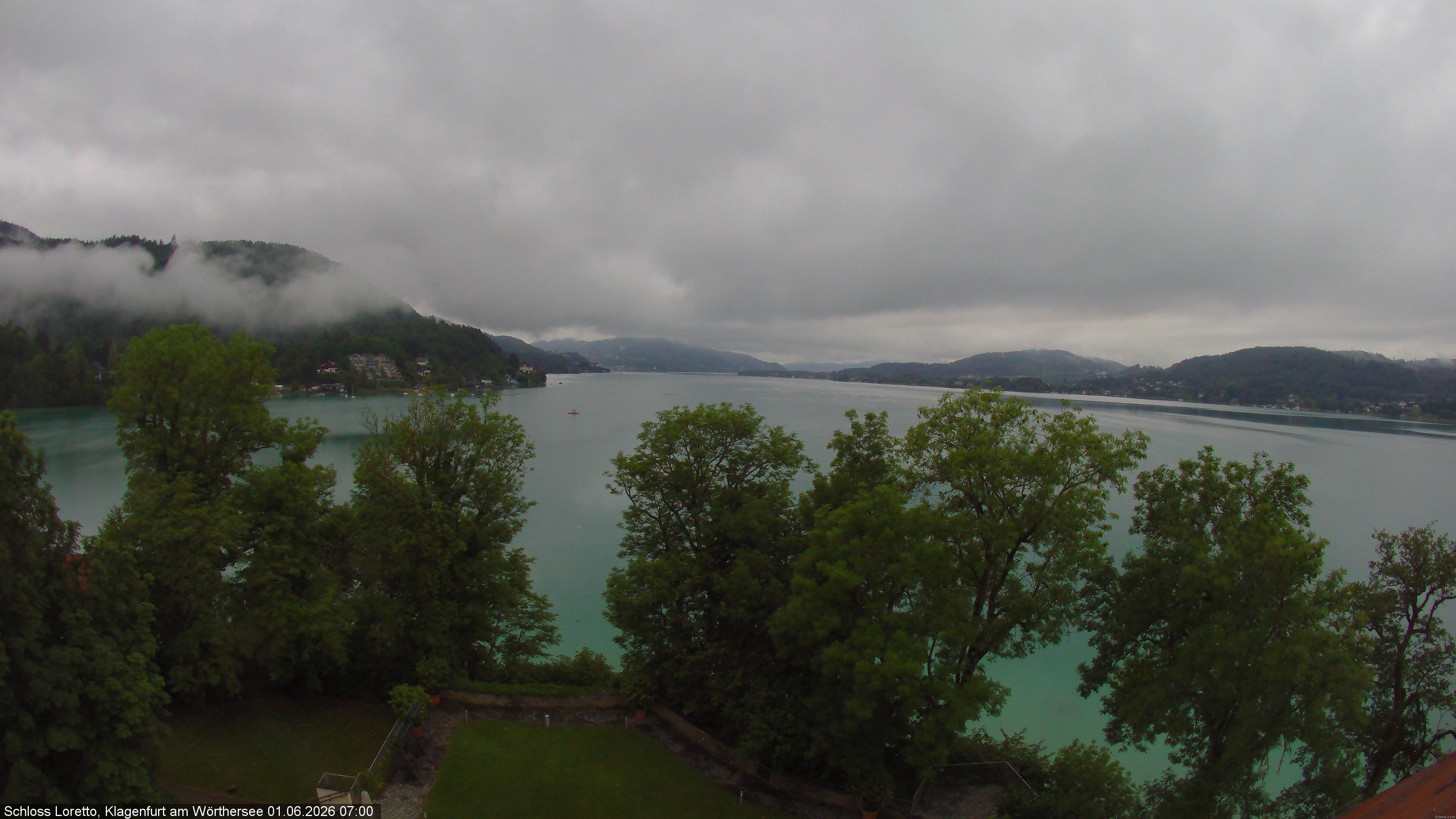 Archiv Foto Webcam Schloss Loretto bei Klagenfurt