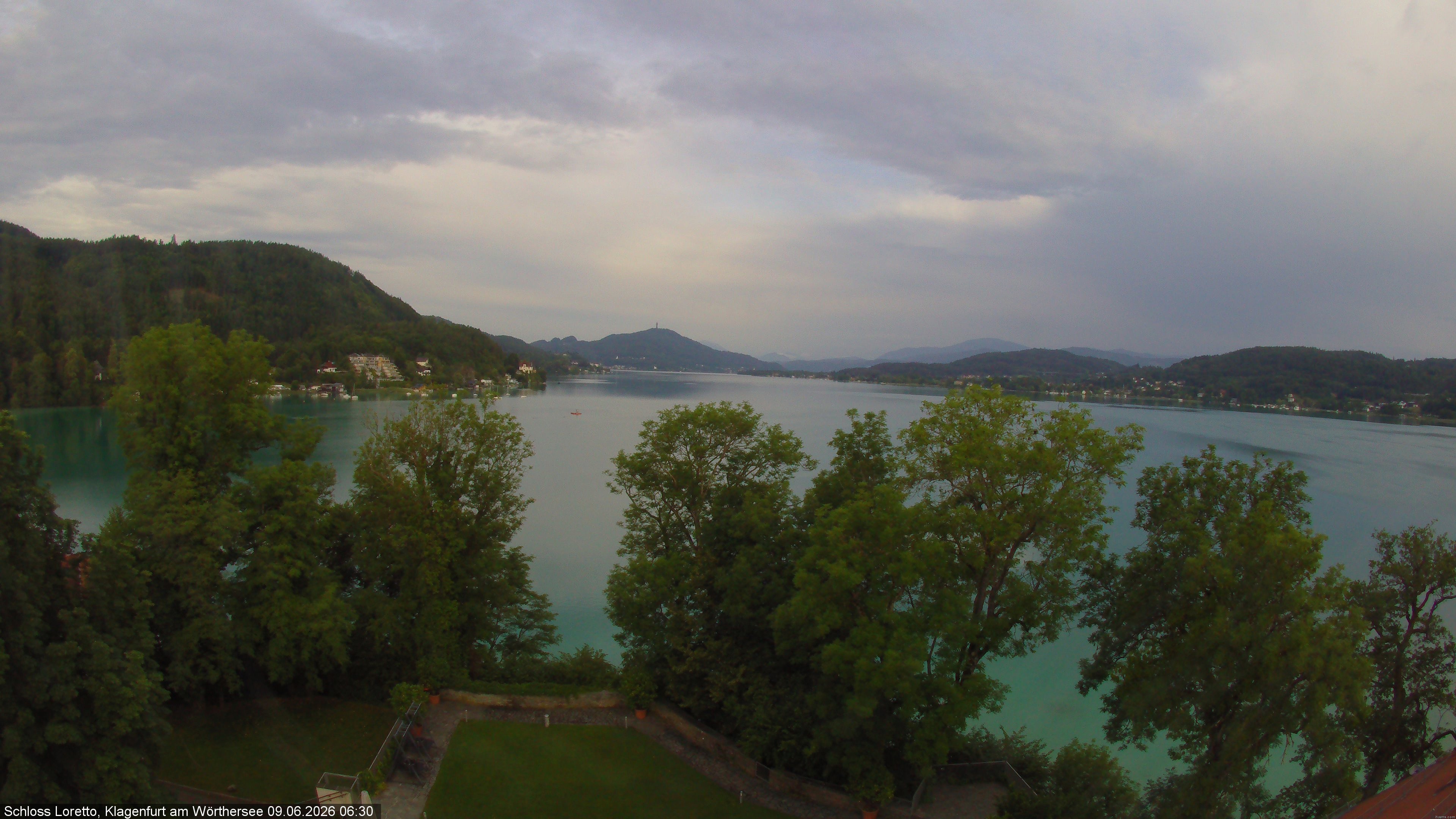 Archiv Foto Webcam Schloss Loretto bei Klagenfurt