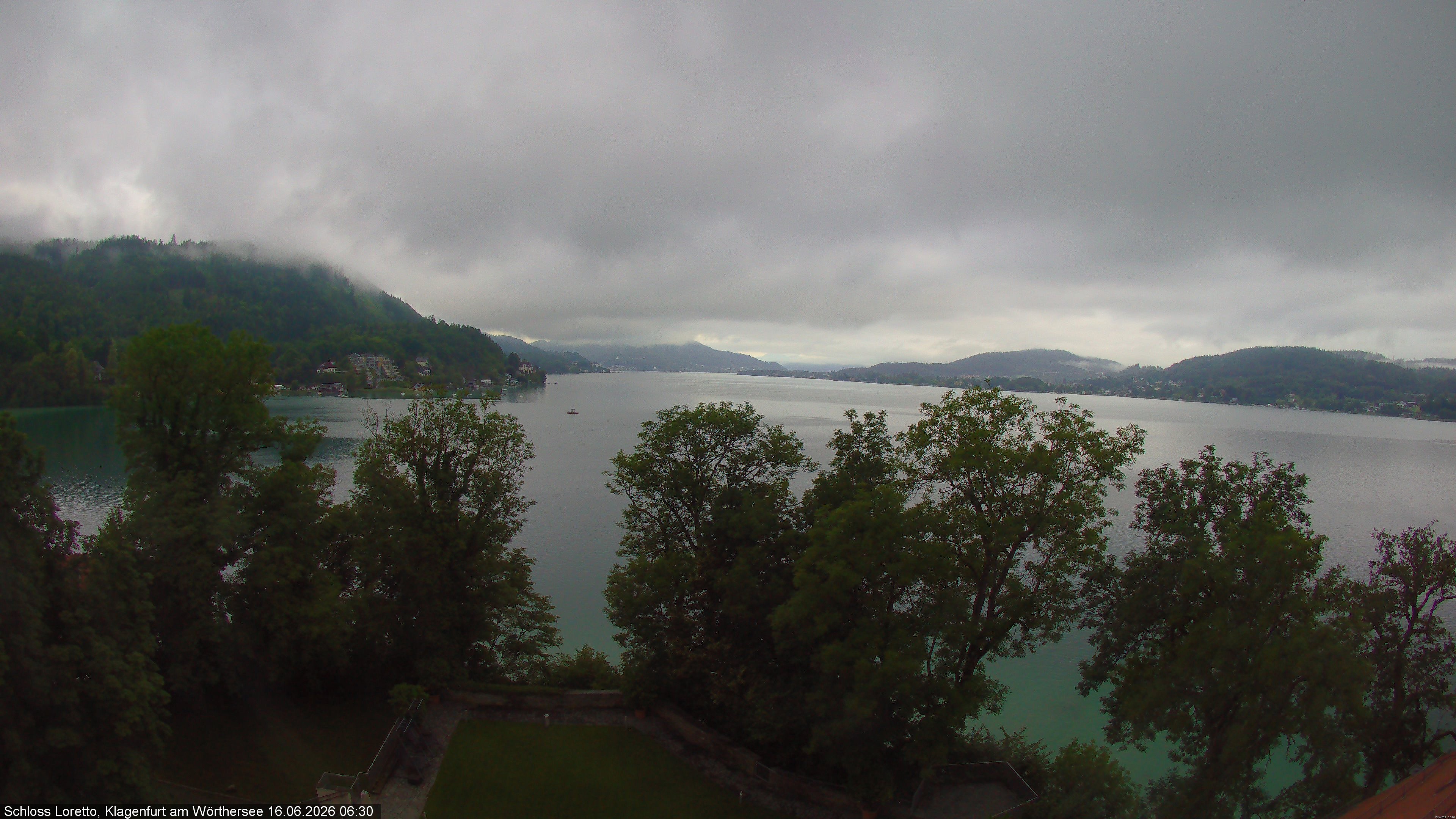 Archiv Foto Webcam Schloss Loretto bei Klagenfurt