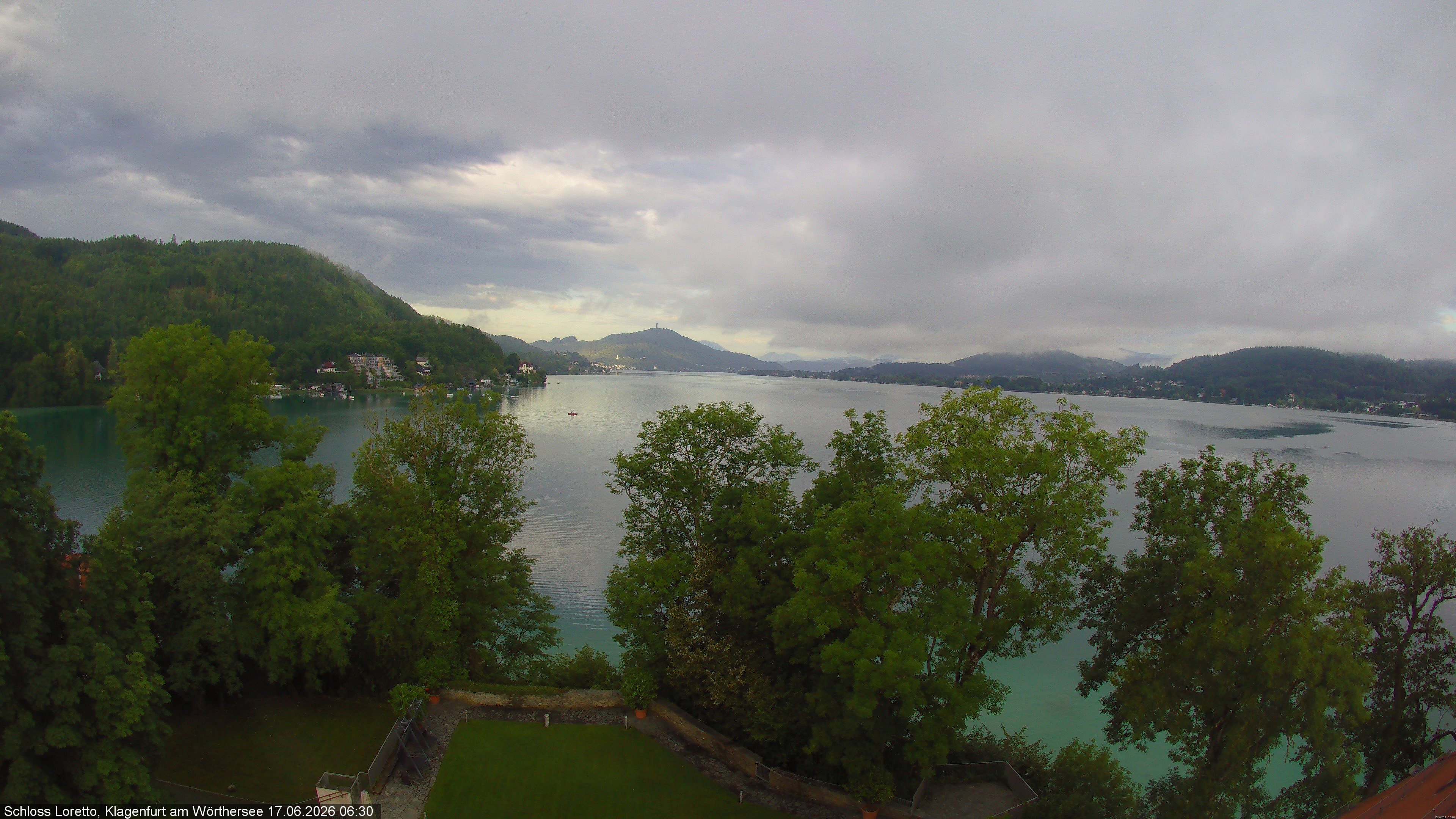Archiv Foto Webcam Schloss Loretto bei Klagenfurt