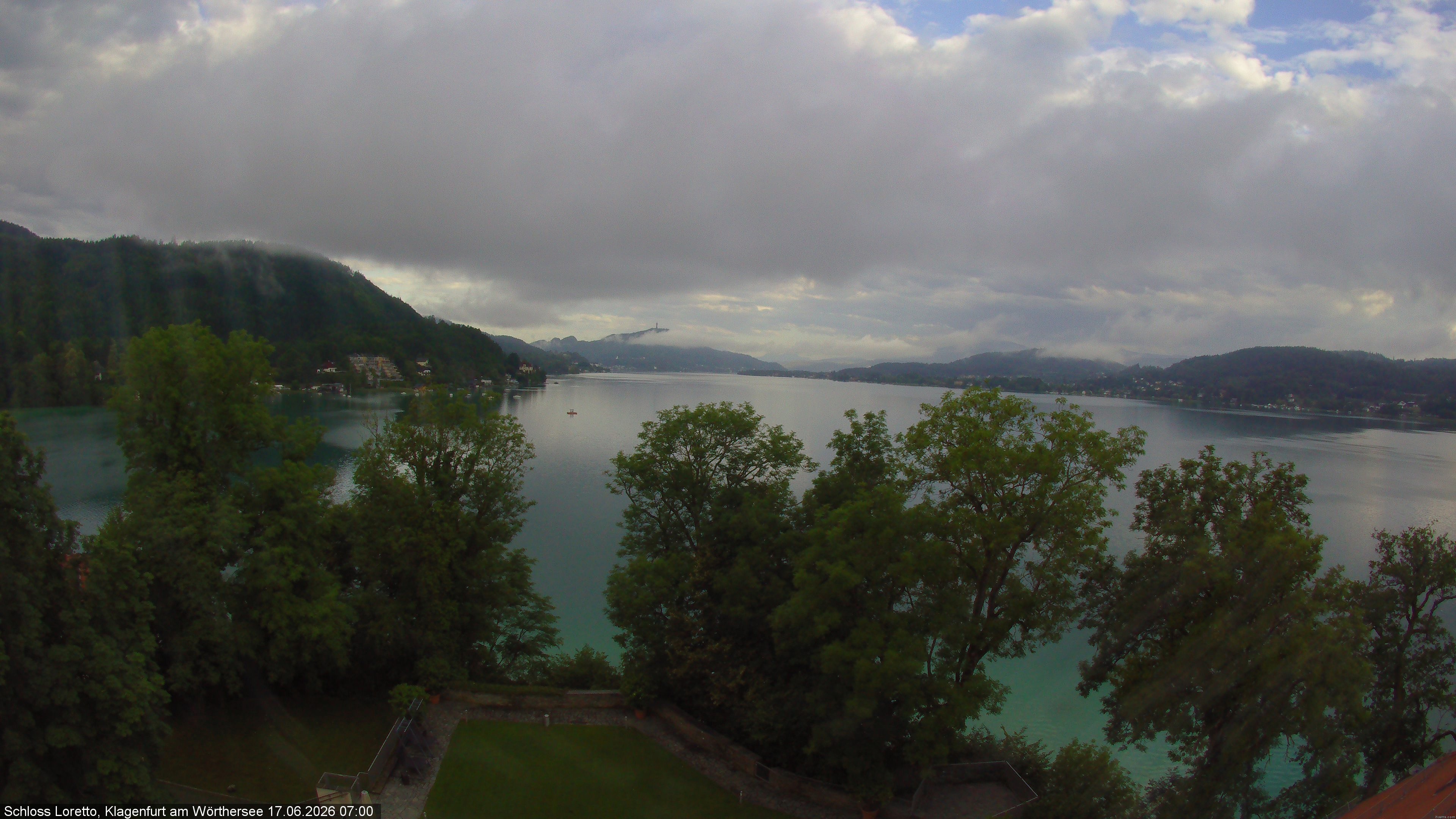 Archiv Foto Webcam Schloss Loretto bei Klagenfurt