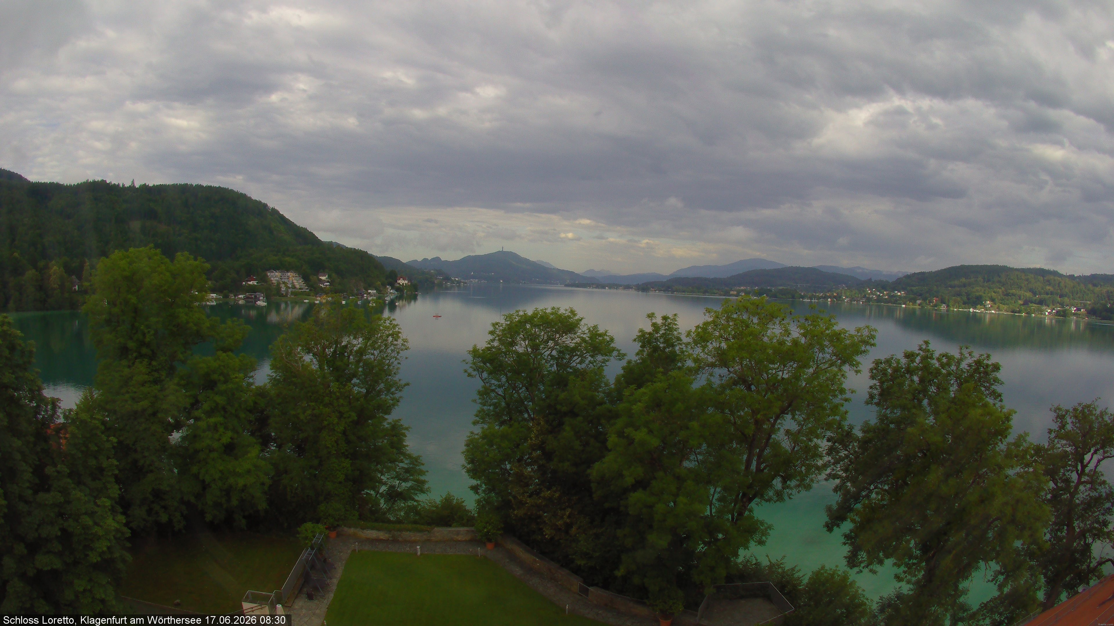 Archiv Foto Webcam Schloss Loretto bei Klagenfurt