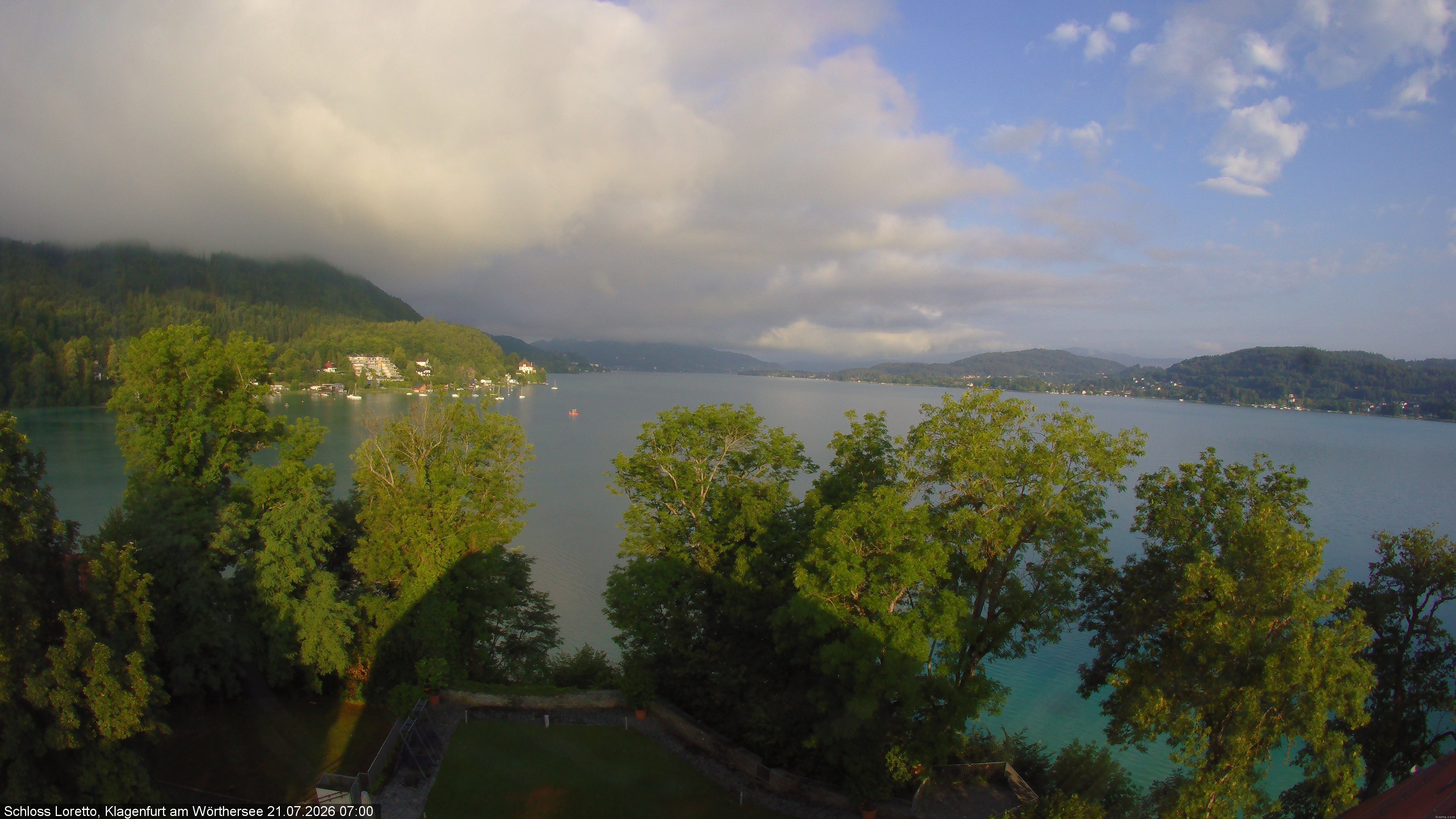 Archiv Foto Webcam Schloss Loretto bei Klagenfurt