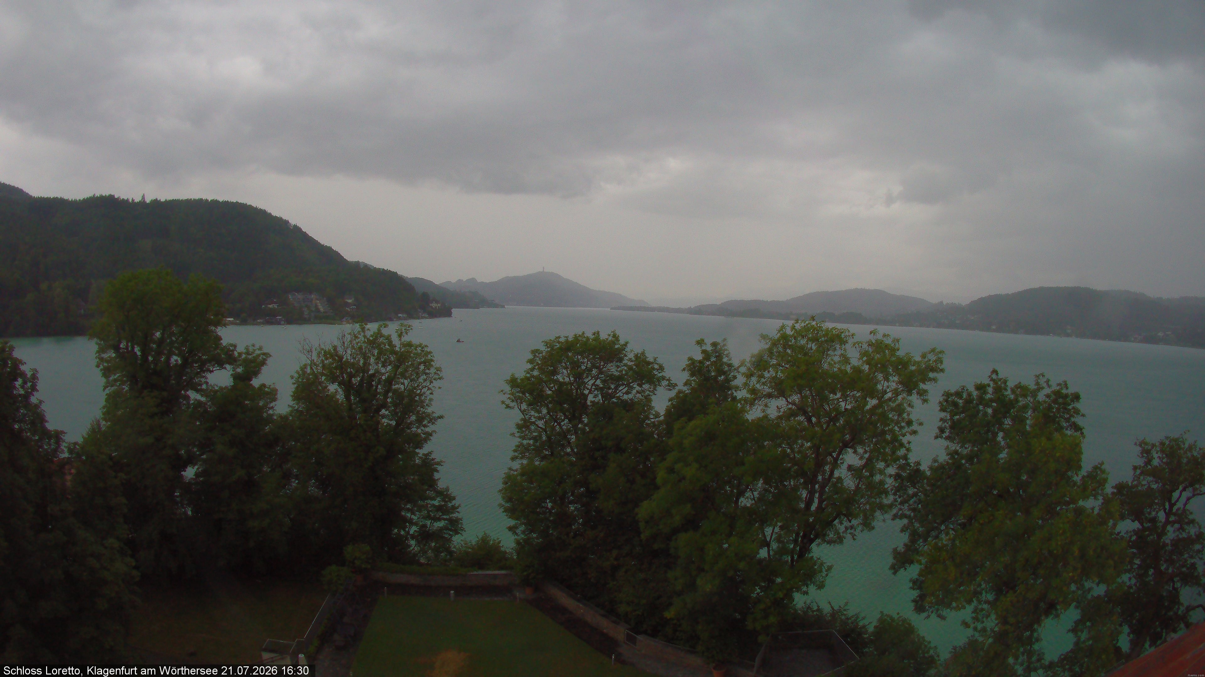 Archiv Foto Webcam Schloss Loretto bei Klagenfurt