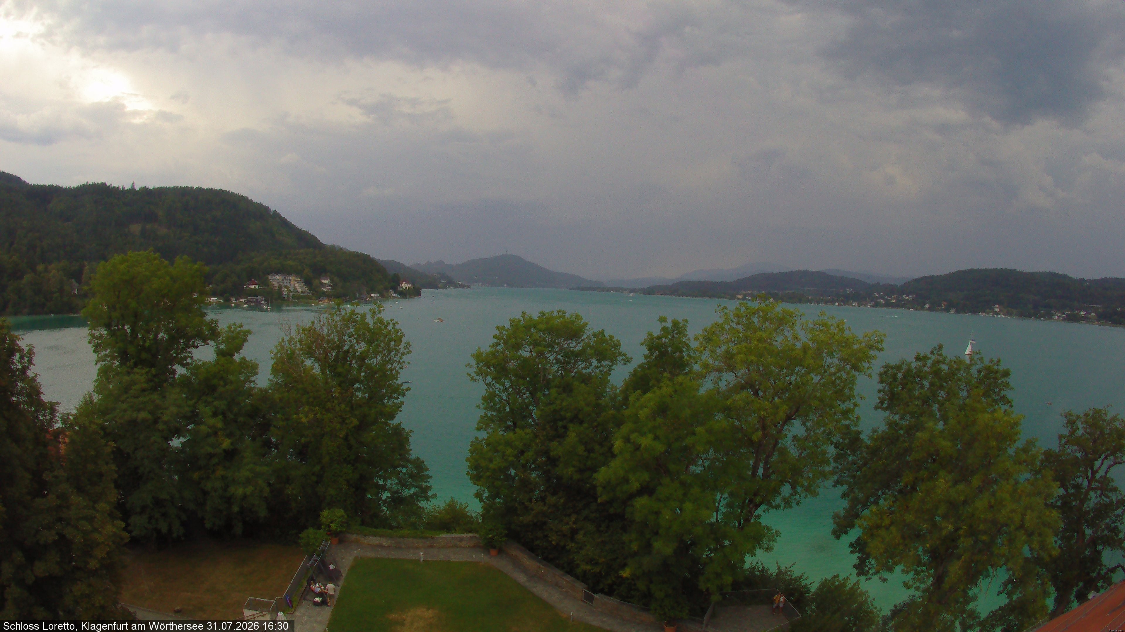 Archiv Foto Webcam Schloss Loretto bei Klagenfurt