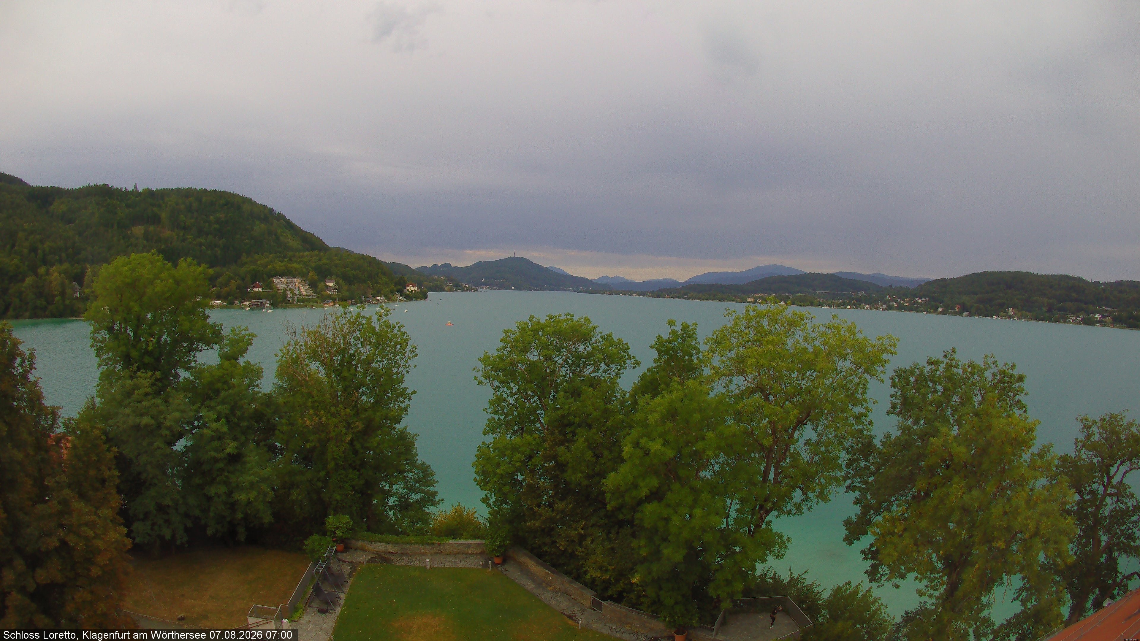 Archiv Foto Webcam Schloss Loretto bei Klagenfurt
