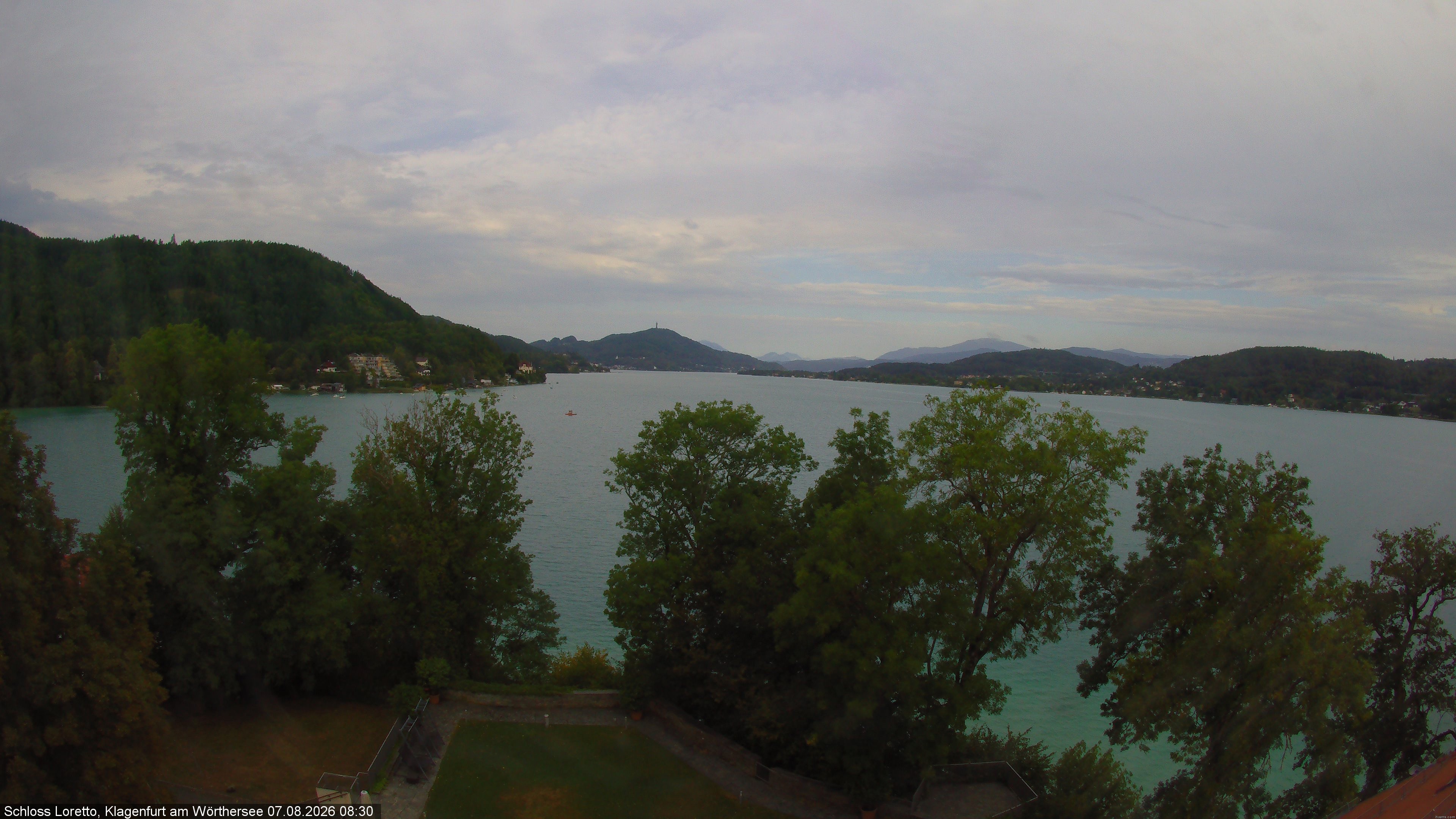 Archiv Foto Webcam Schloss Loretto bei Klagenfurt