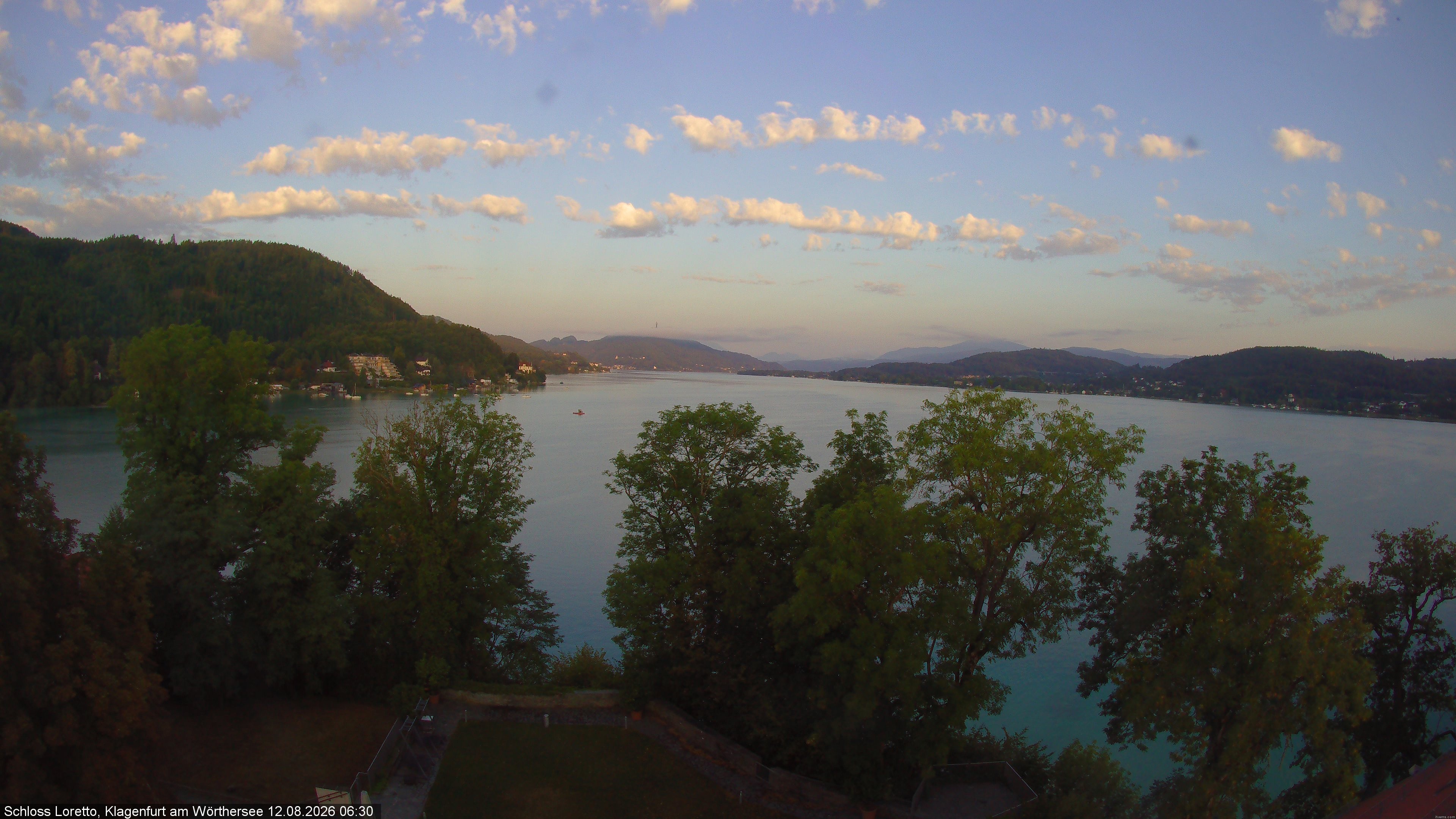 Archiv Foto Webcam Schloss Loretto bei Klagenfurt