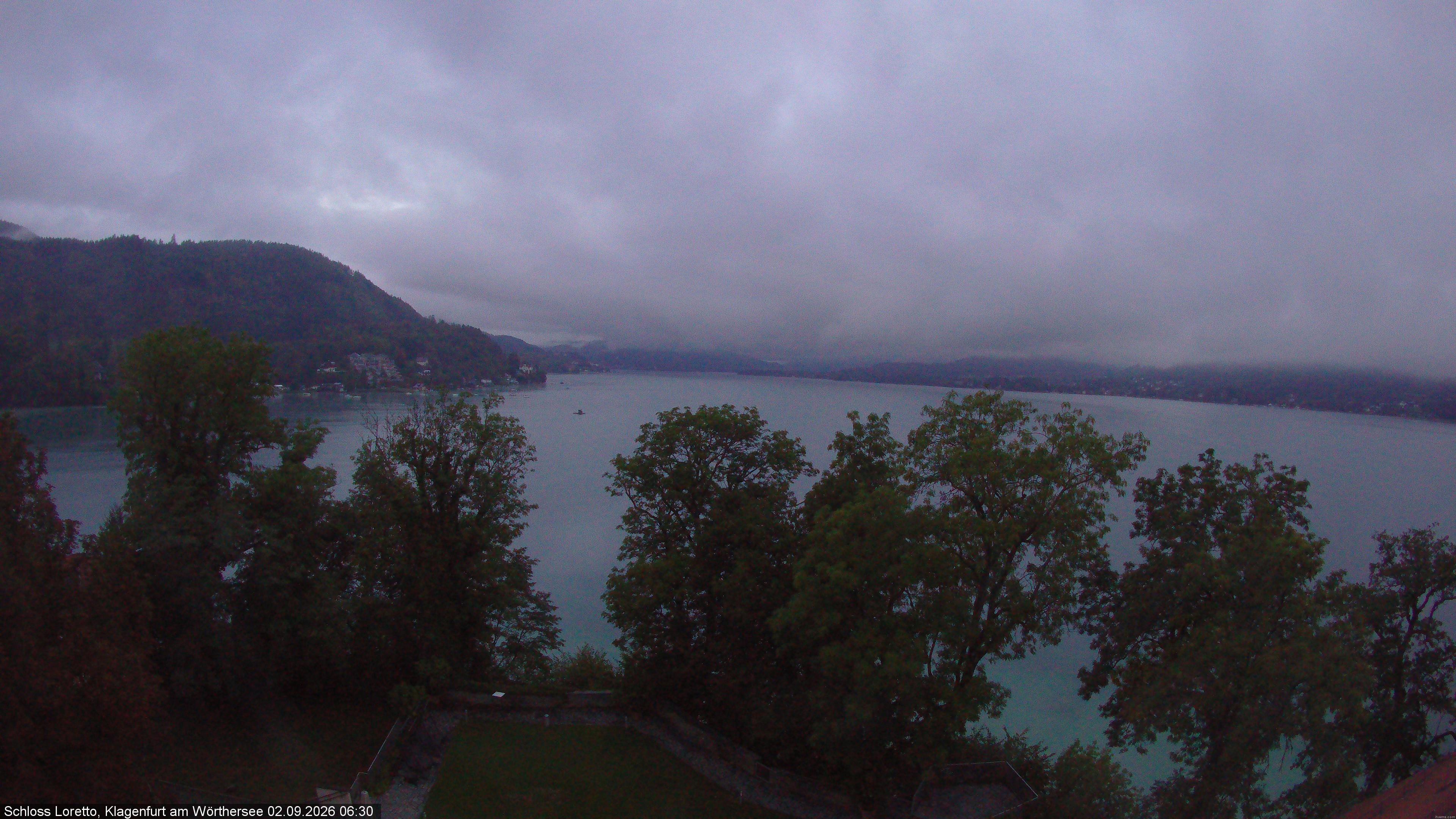 Archiv Foto Webcam Schloss Loretto bei Klagenfurt