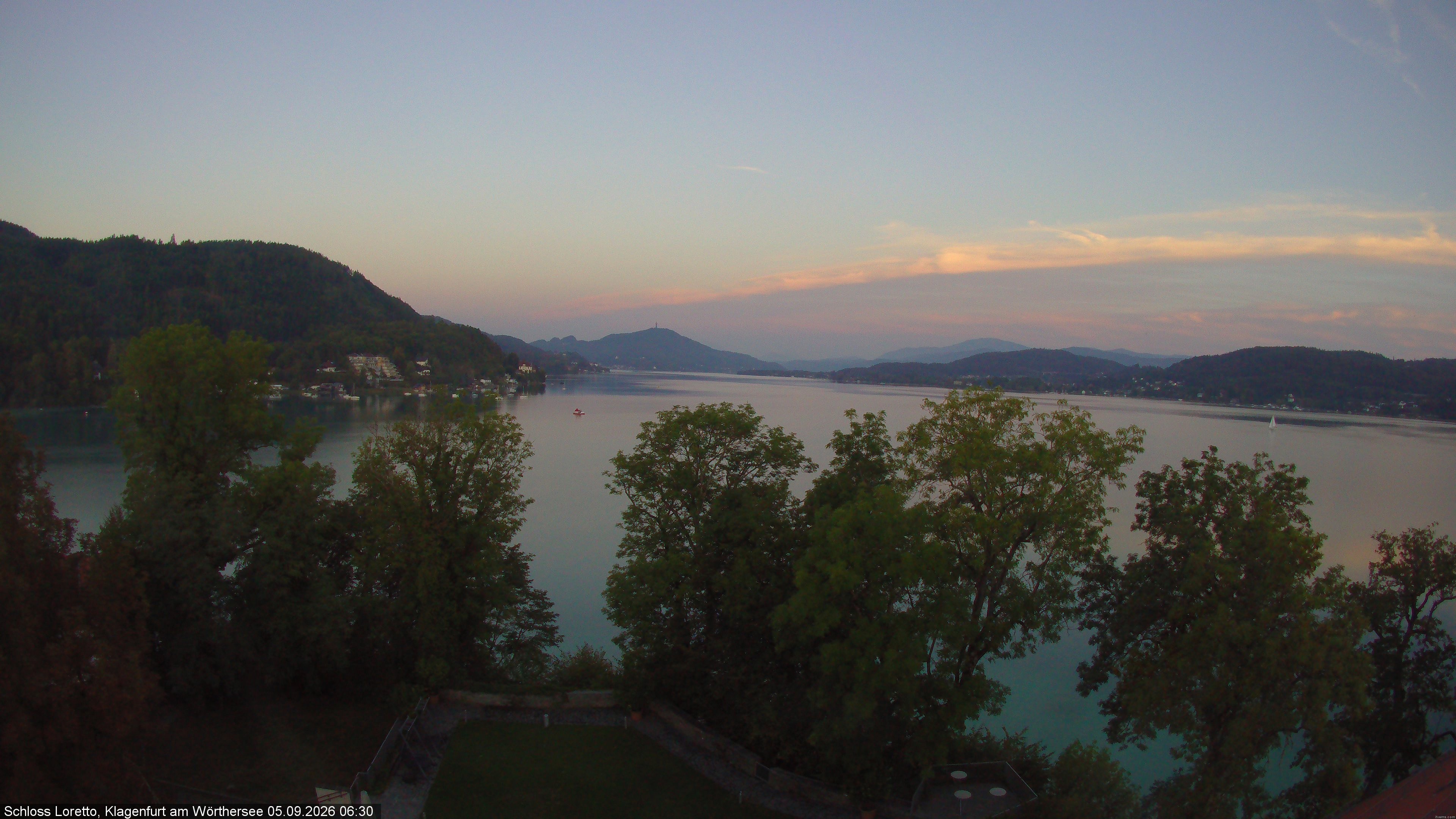 Archiv Foto Webcam Schloss Loretto bei Klagenfurt