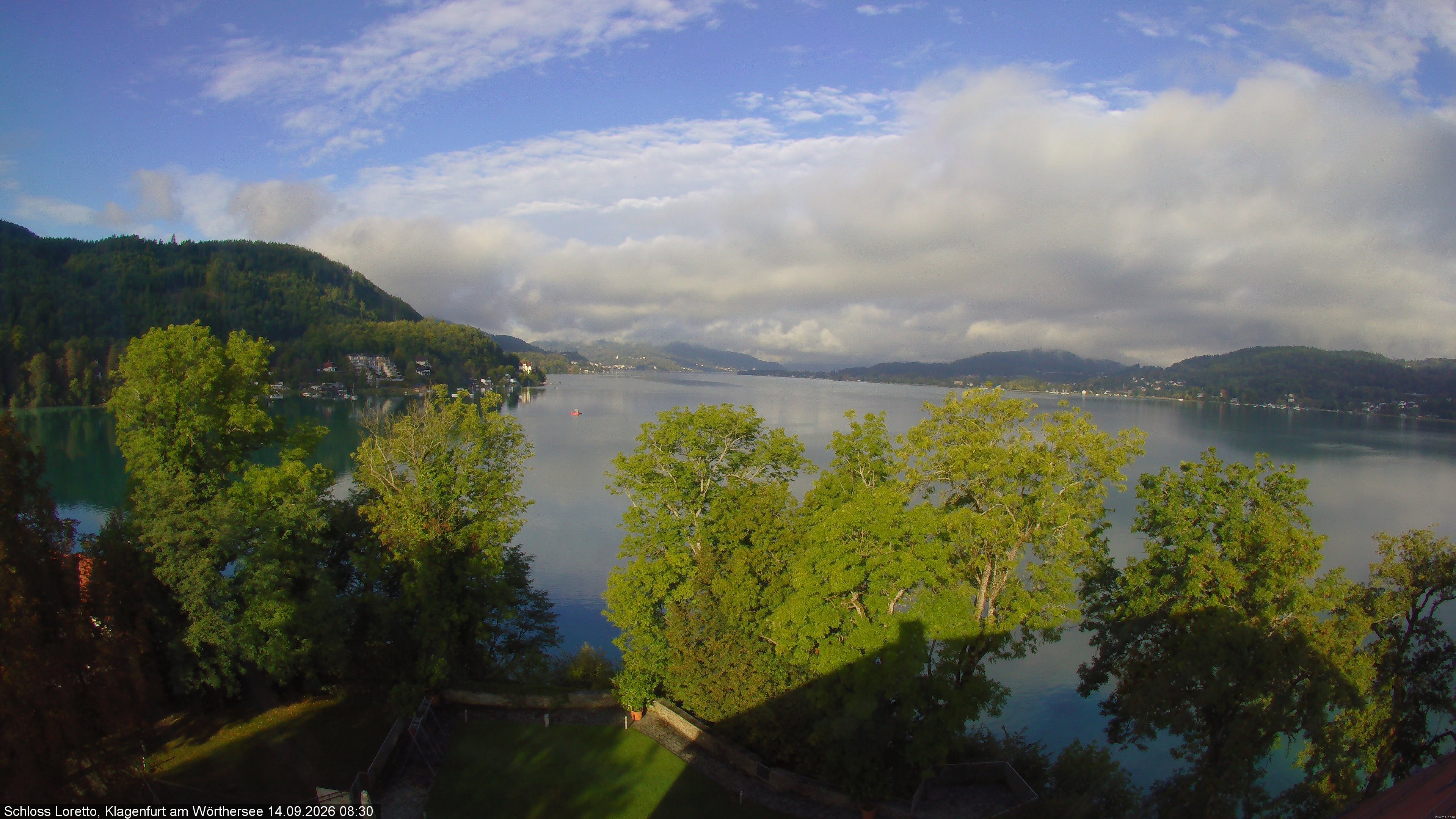 Archiv Foto Webcam Schloss Loretto bei Klagenfurt