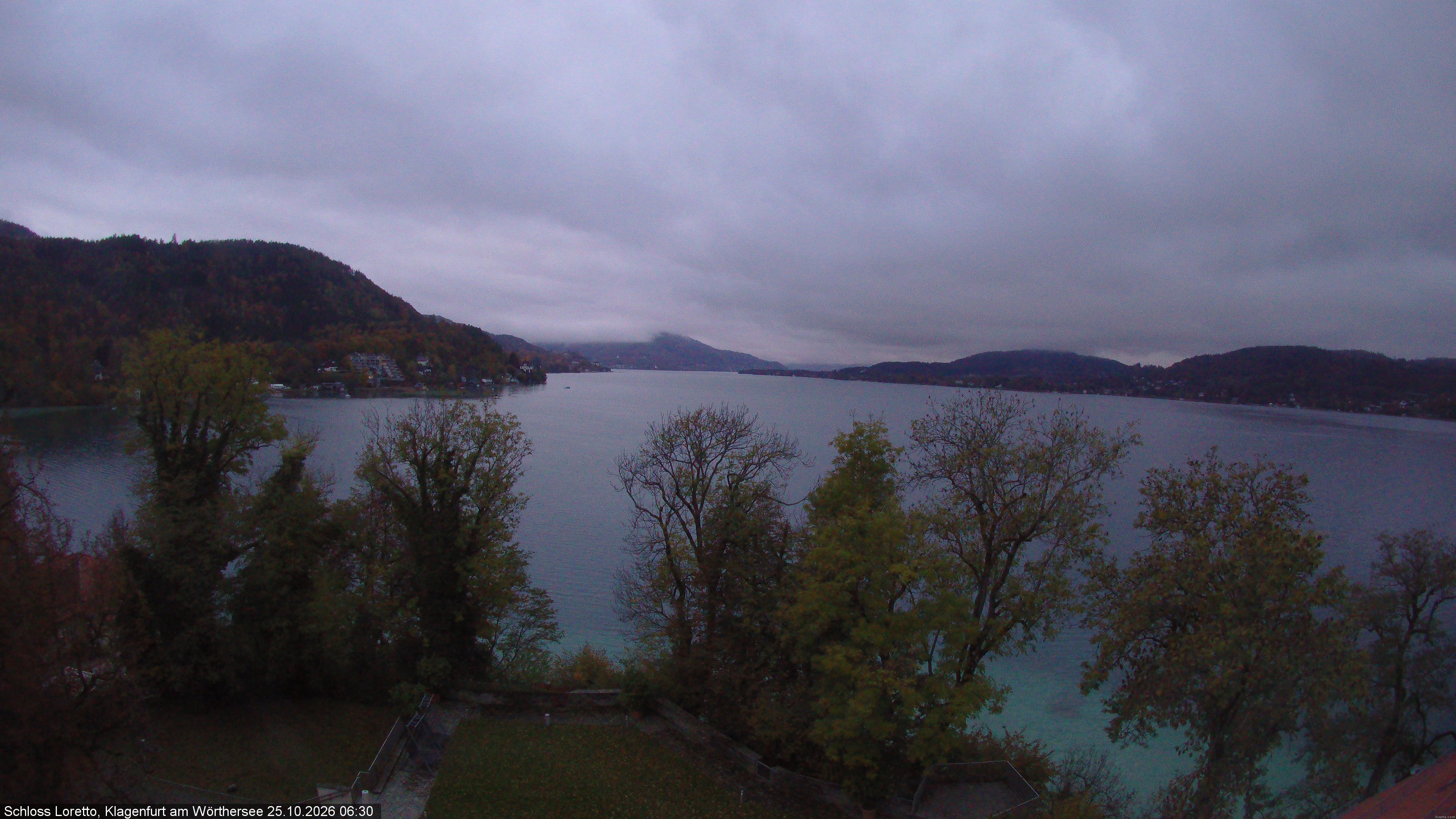 Archiv Foto Webcam Schloss Loretto bei Klagenfurt