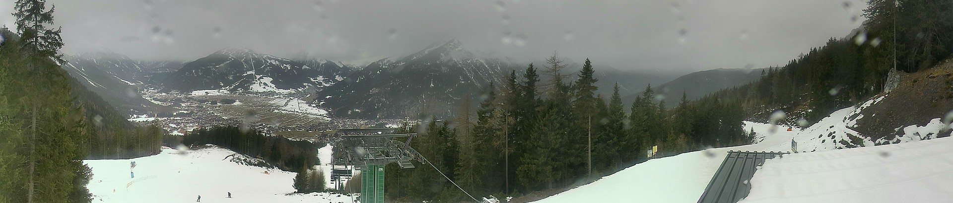 Archiv Foto Webcam 3er Sessellift im Skigebiet Ehrwald