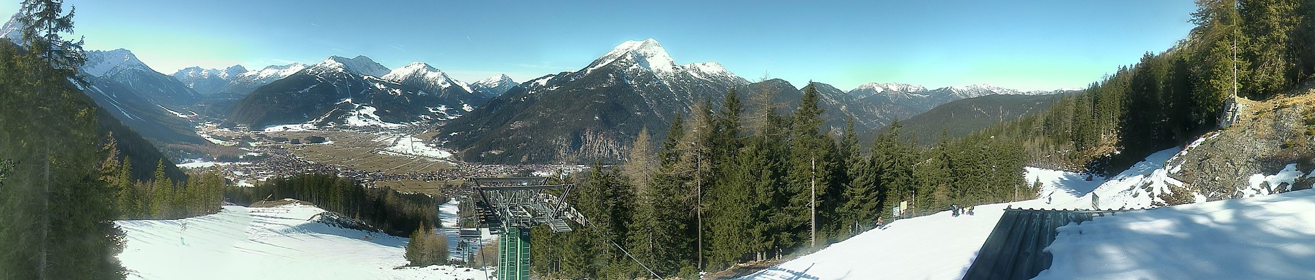 Archiv Foto Webcam 3er Sessellift im Skigebiet Ehrwald