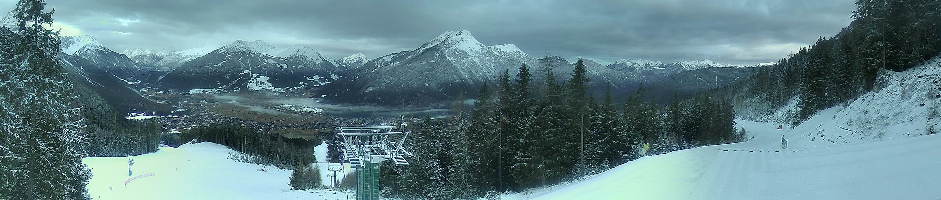 Archiv Foto Webcam 3er Sessellift im Skigebiet Ehrwald