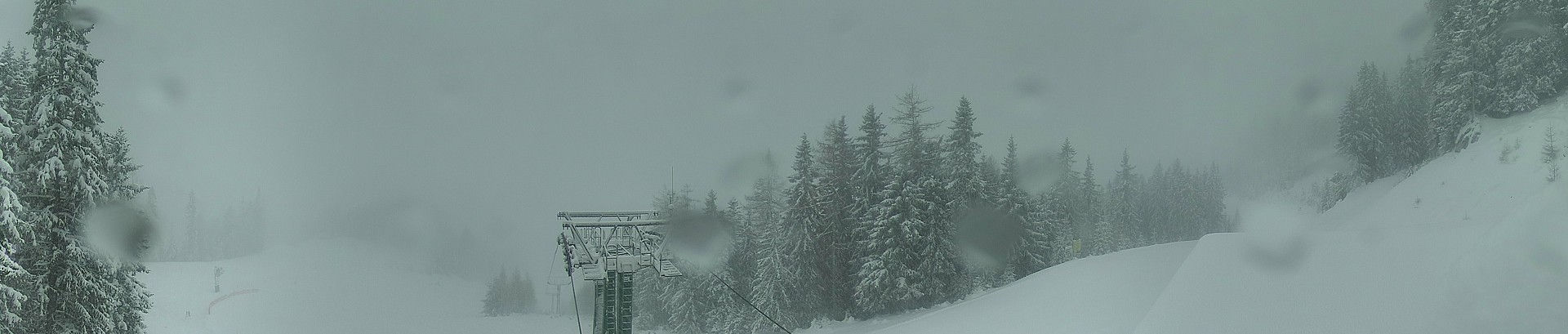 Archived image Webcam 3-chair lift Wettersteinbahnen Ehrwald