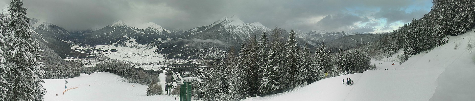 Archiv Foto Webcam 3er Sessellift im Skigebiet Ehrwald