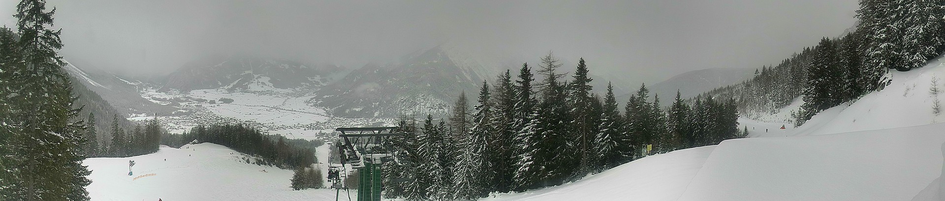 Archiv Foto Webcam 3er Sessellift im Skigebiet Ehrwald