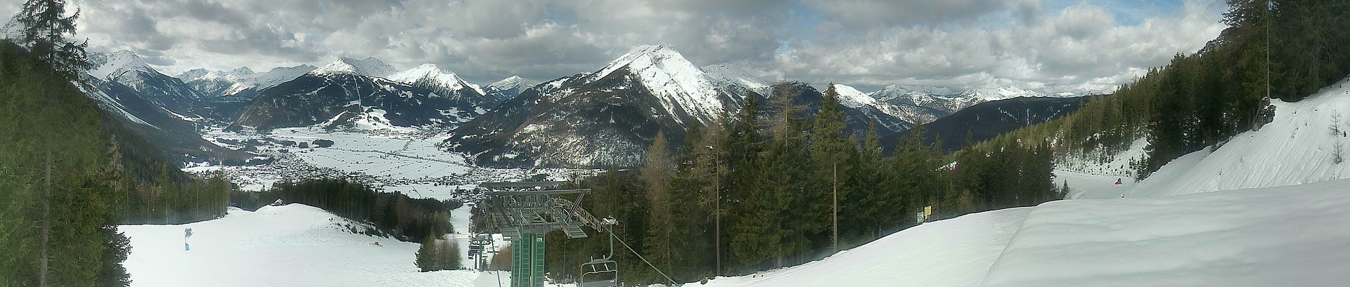 Archiv Foto Webcam 3er Sessellift im Skigebiet Ehrwald