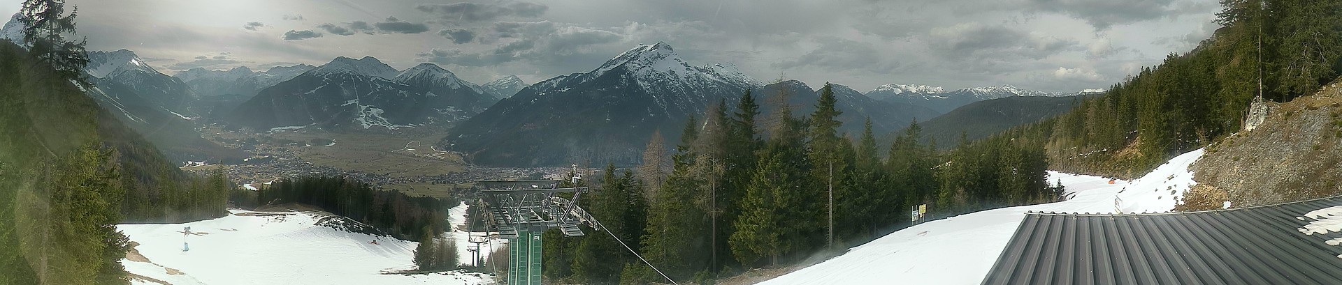 Archiv Foto Webcam 3er Sessellift im Skigebiet Ehrwald