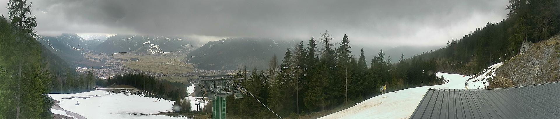 Archived image Webcam 3-chair lift Wettersteinbahnen Ehrwald
