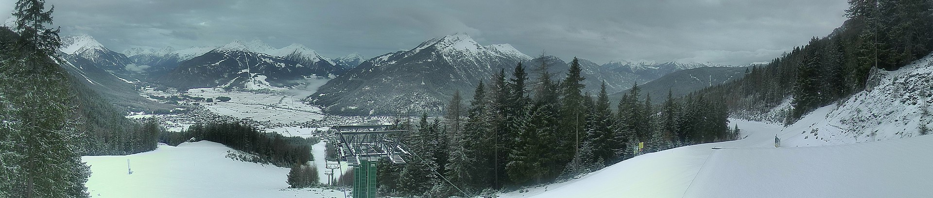 Archiv Foto Webcam 3er Sessellift im Skigebiet Ehrwald