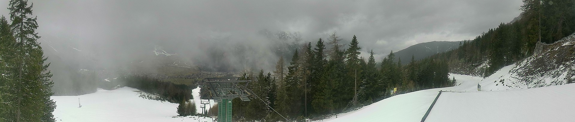 Archiv Foto Webcam 3er Sessellift im Skigebiet Ehrwald