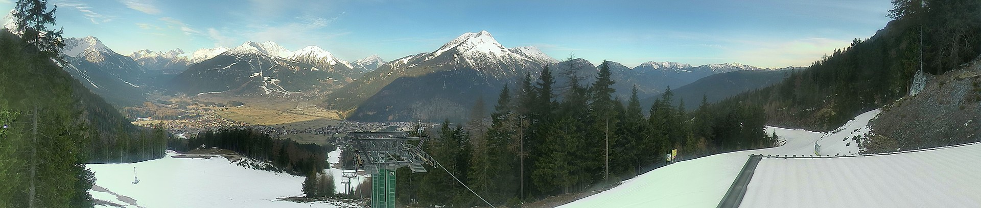 Archiv Foto Webcam 3er Sessellift im Skigebiet Ehrwald