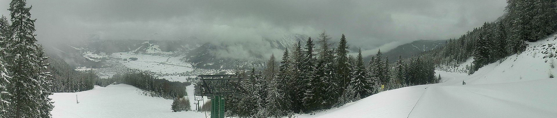 Archiv Foto Webcam 3er Sessellift im Skigebiet Ehrwald