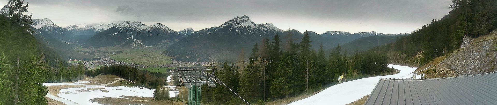 Archiv Foto Webcam 3er Sessellift im Skigebiet Ehrwald