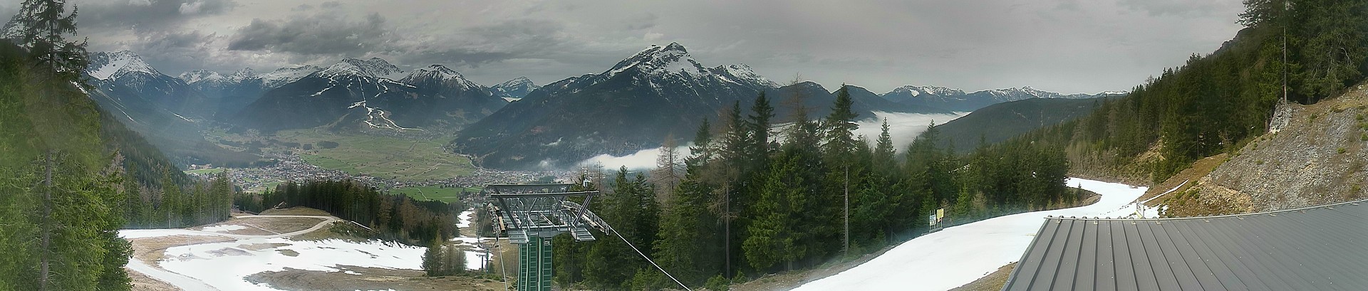 Archiv Foto Webcam 3er Sessellift im Skigebiet Ehrwald